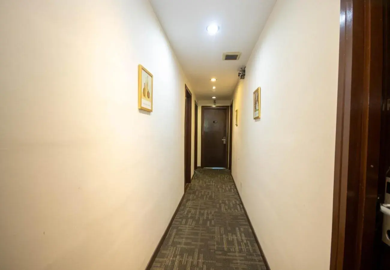 Facade/entrance in JQ Station Eight Inn Facade/entrance in JQ Station Eight Inn