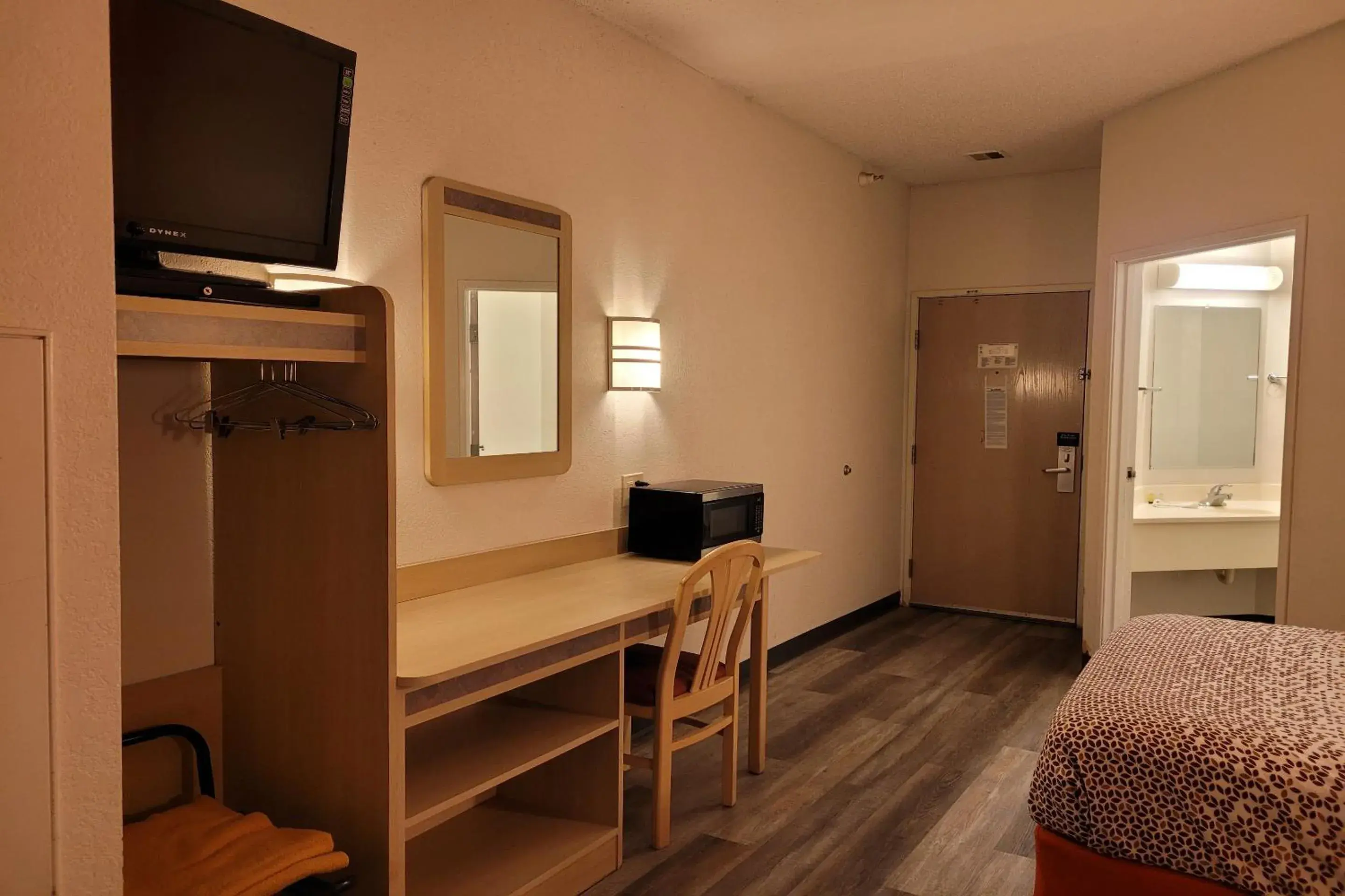 Bedroom, Bed in Modern Stay 39 Lakeview By OYO Minonk Bedroom, Bed in Modern Stay 39 Lakeview By OYO Minonk