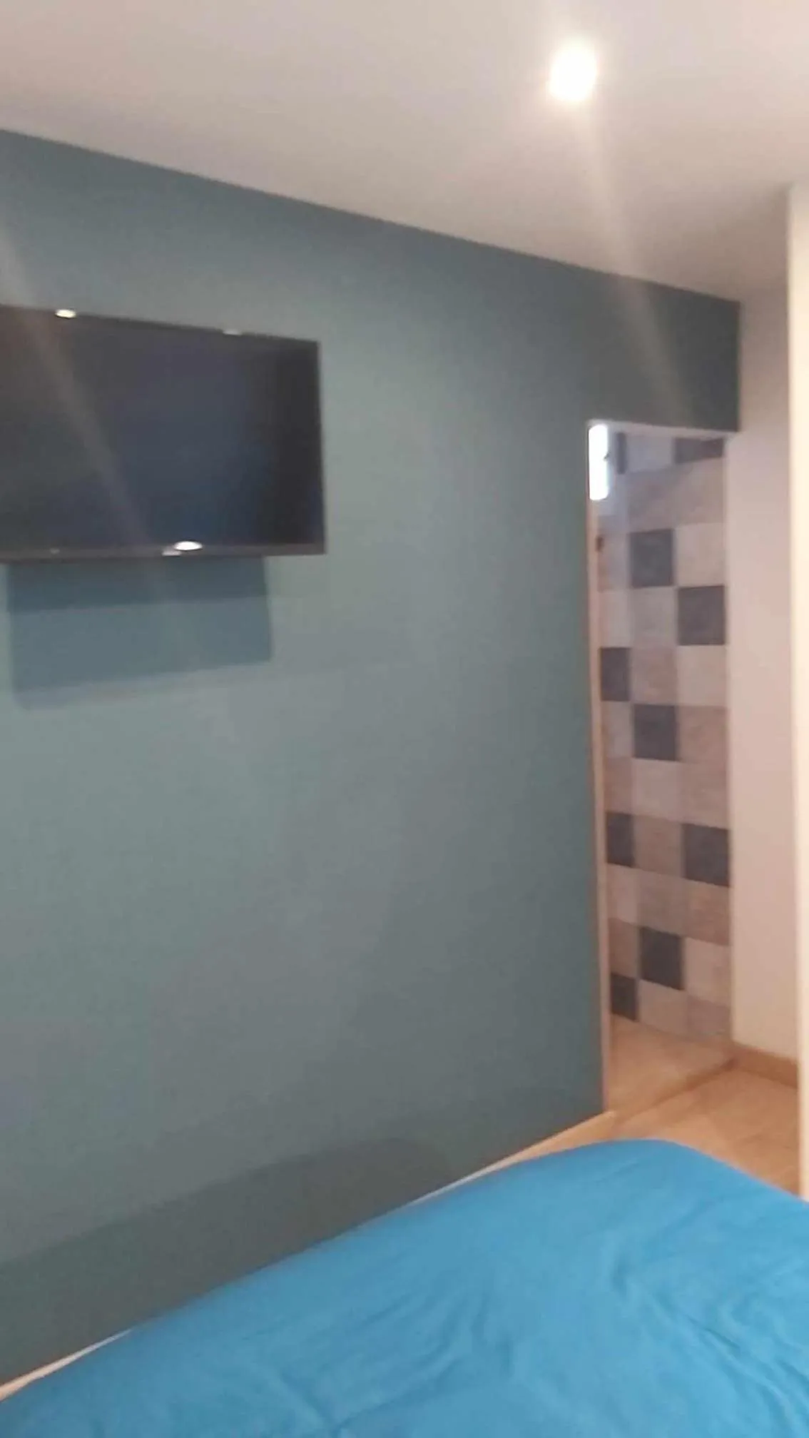 Bed in La Renaissance