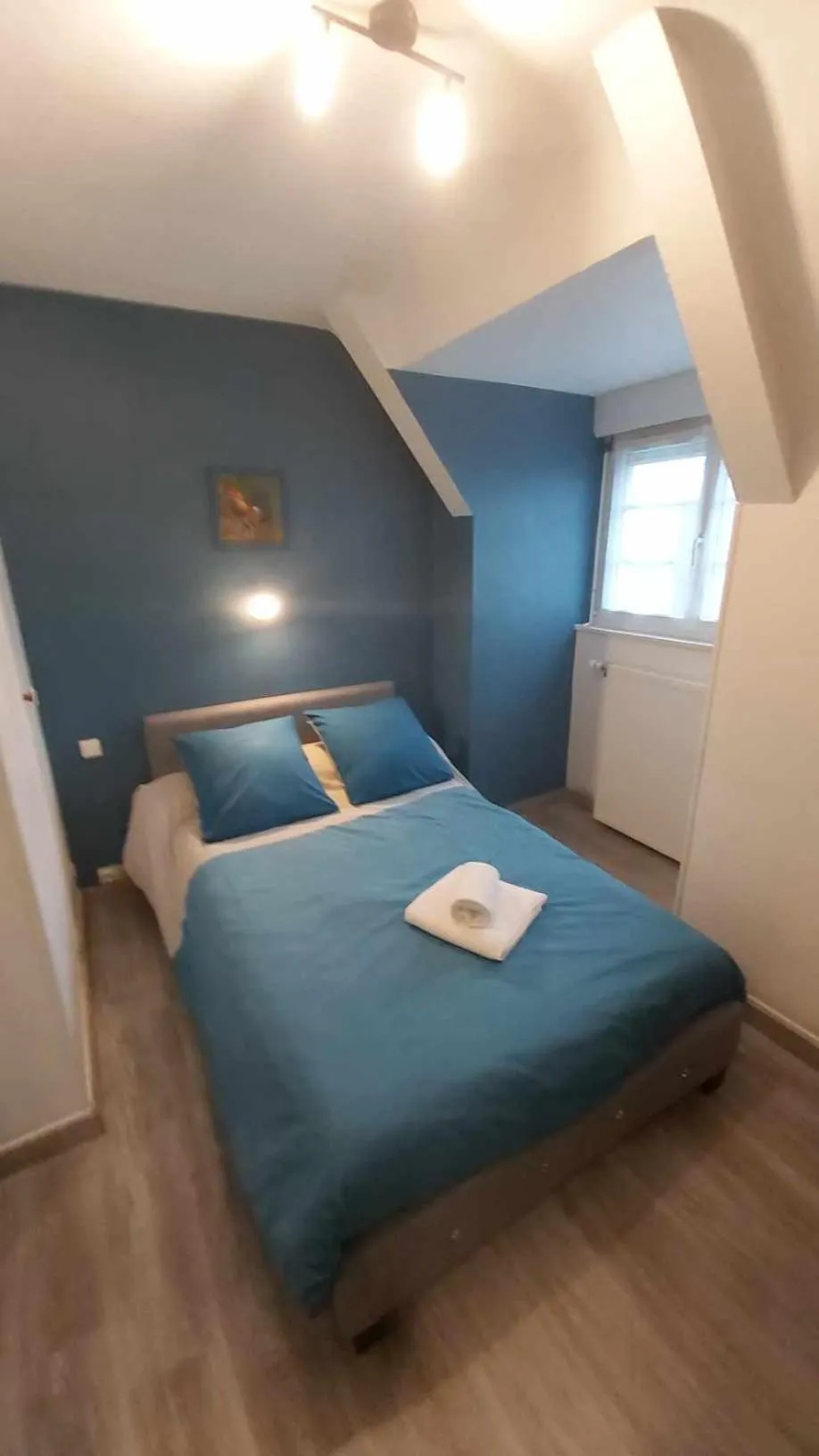 Bed in La Renaissance