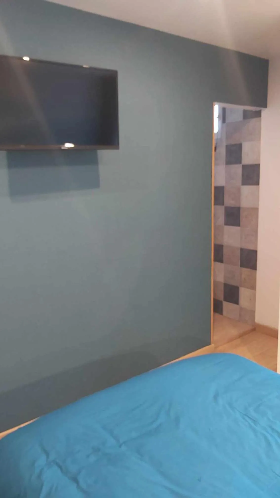 Bed in La Renaissance