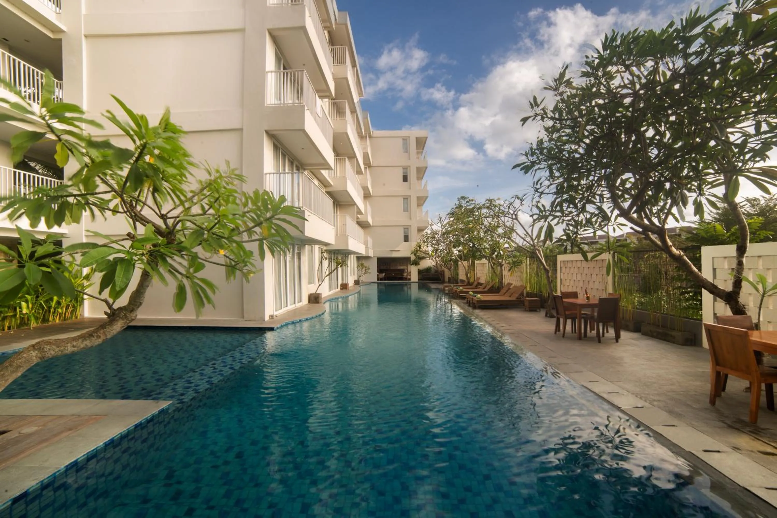 Swimming pool in Paragon Hotel Seminyak