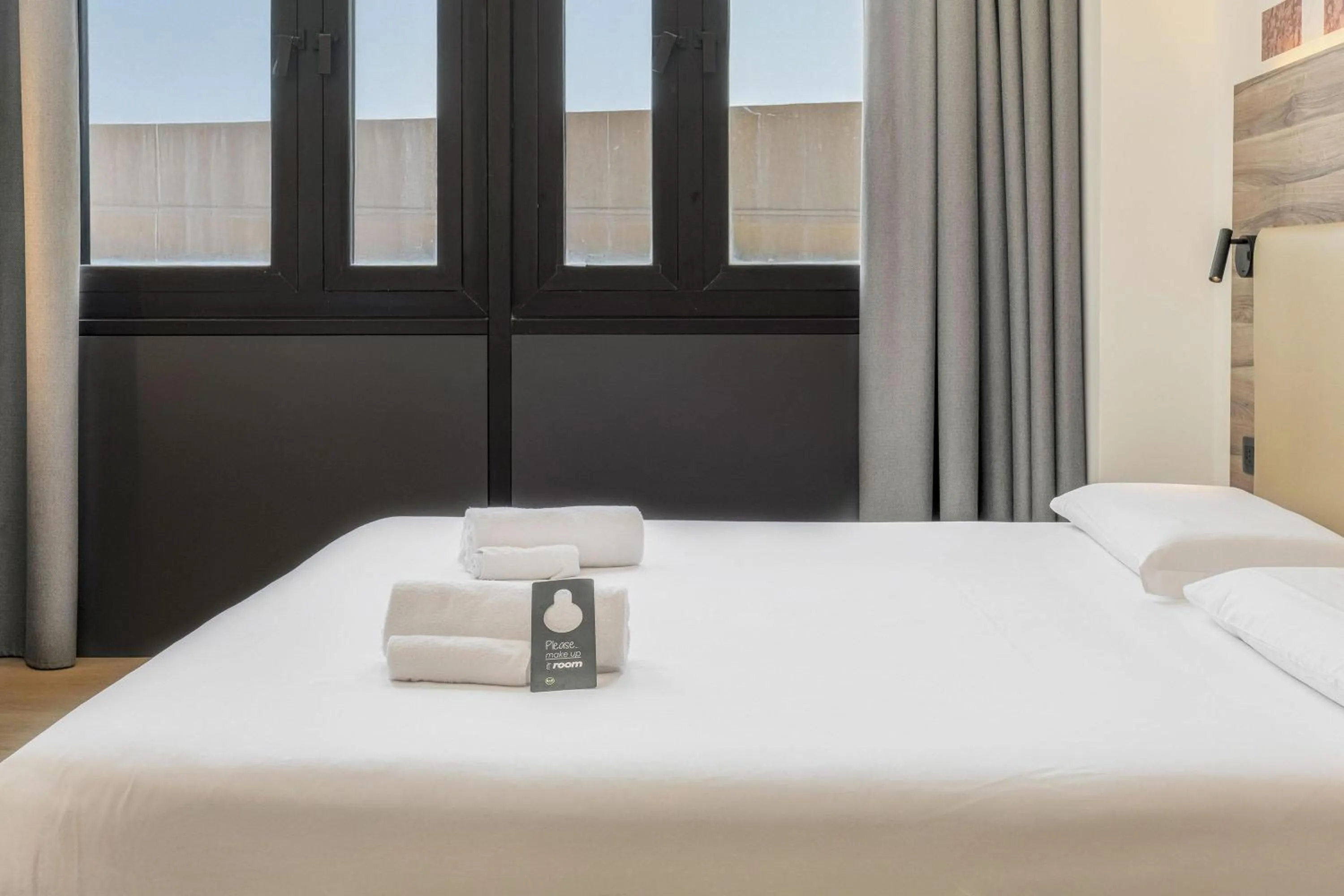 Photo of the whole room, Bed in B&B HOTEL Prato City Center