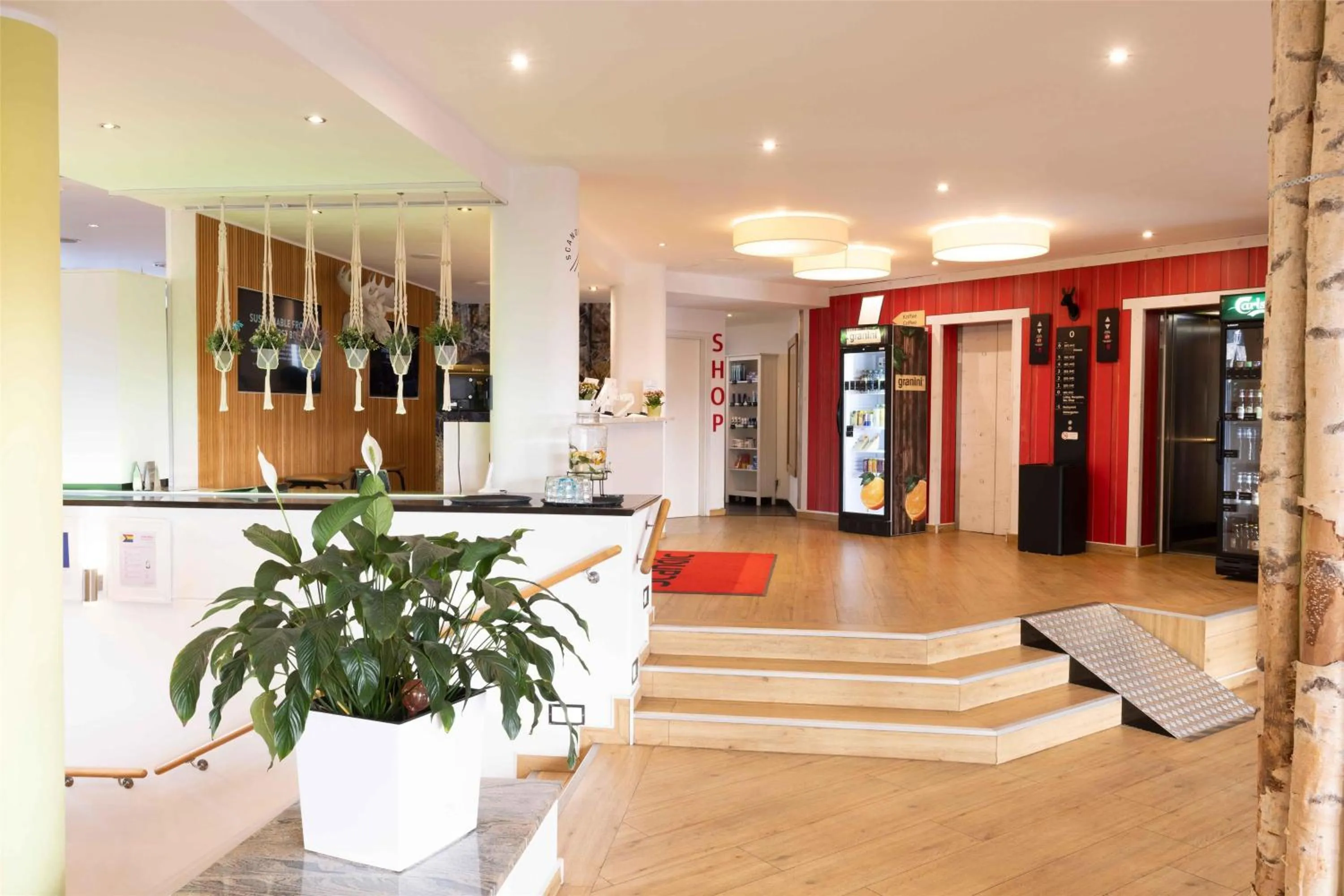 Lobby or reception in Scandic Berlin Kurfürstendamm