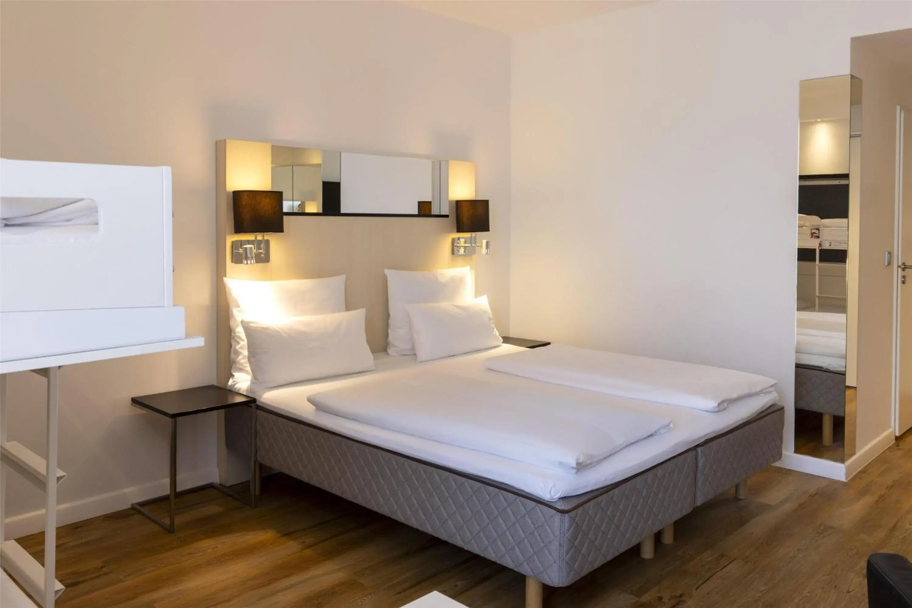 Bedroom, Bed in Scandic Berlin Kurfürstendamm Bedroom, Bed in Scandic Berlin Kurfürstendamm