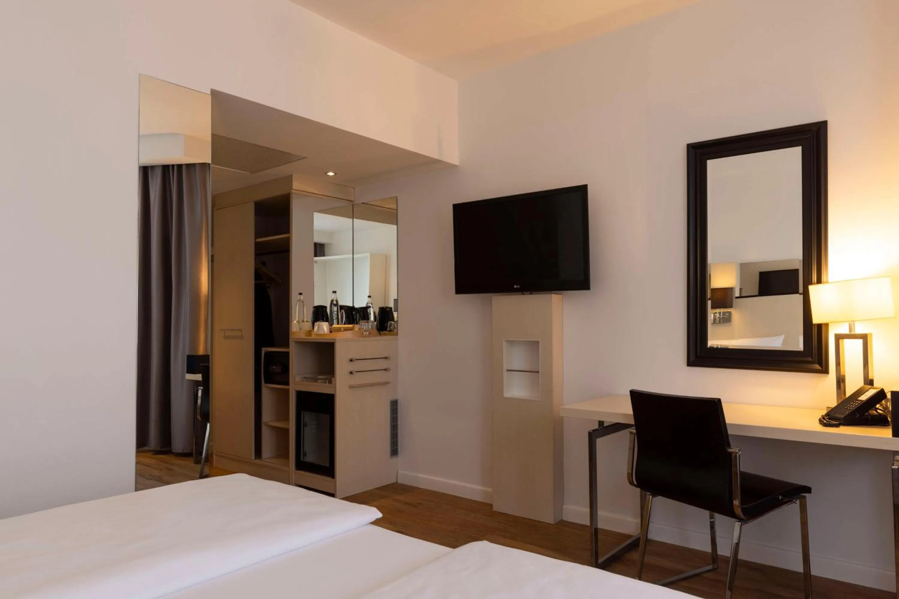 Bedroom, Bed in Scandic Berlin Kurfürstendamm