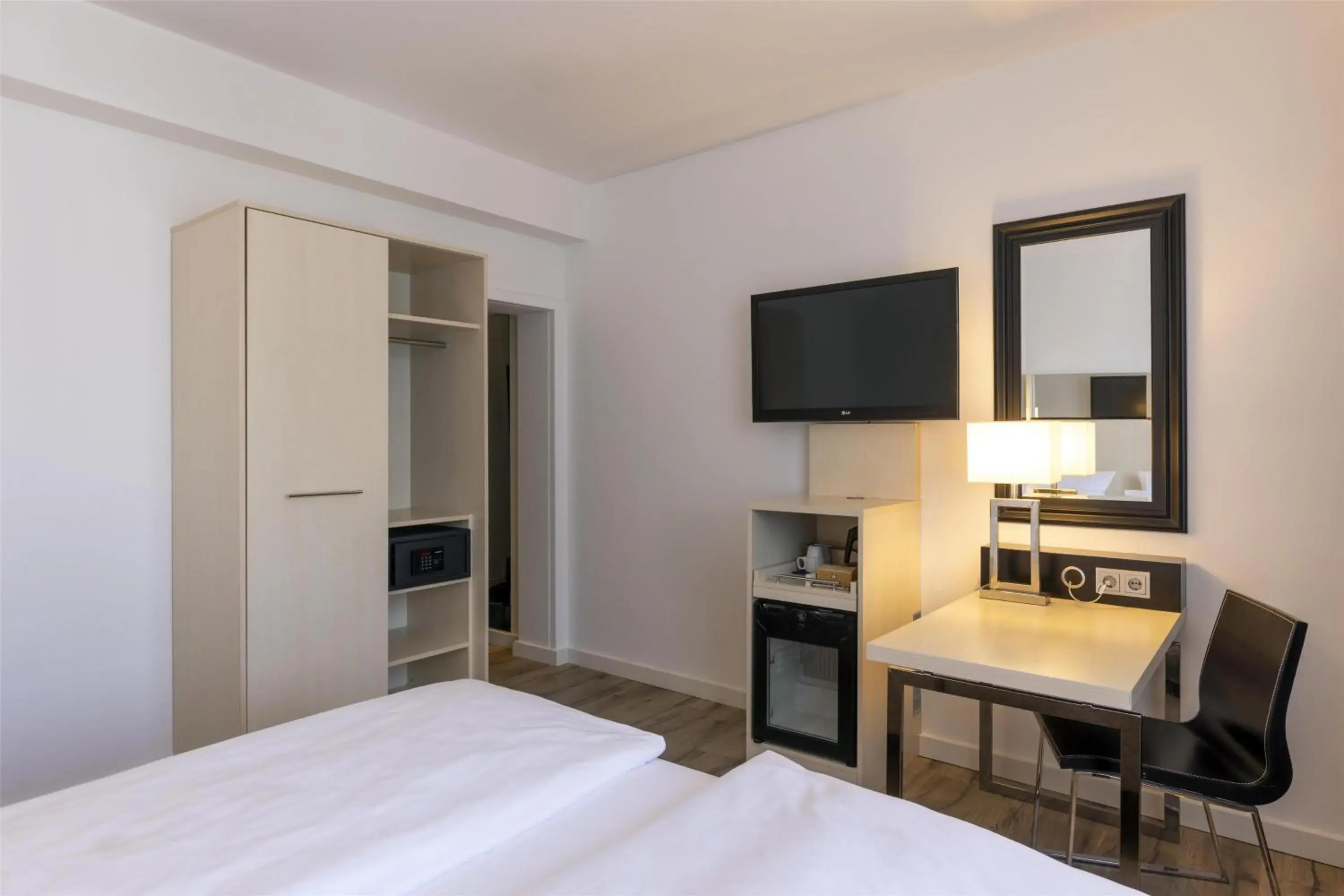 Bedroom, Bed in Scandic Berlin Kurfürstendamm Bedroom, Bed in Scandic Berlin Kurfürstendamm