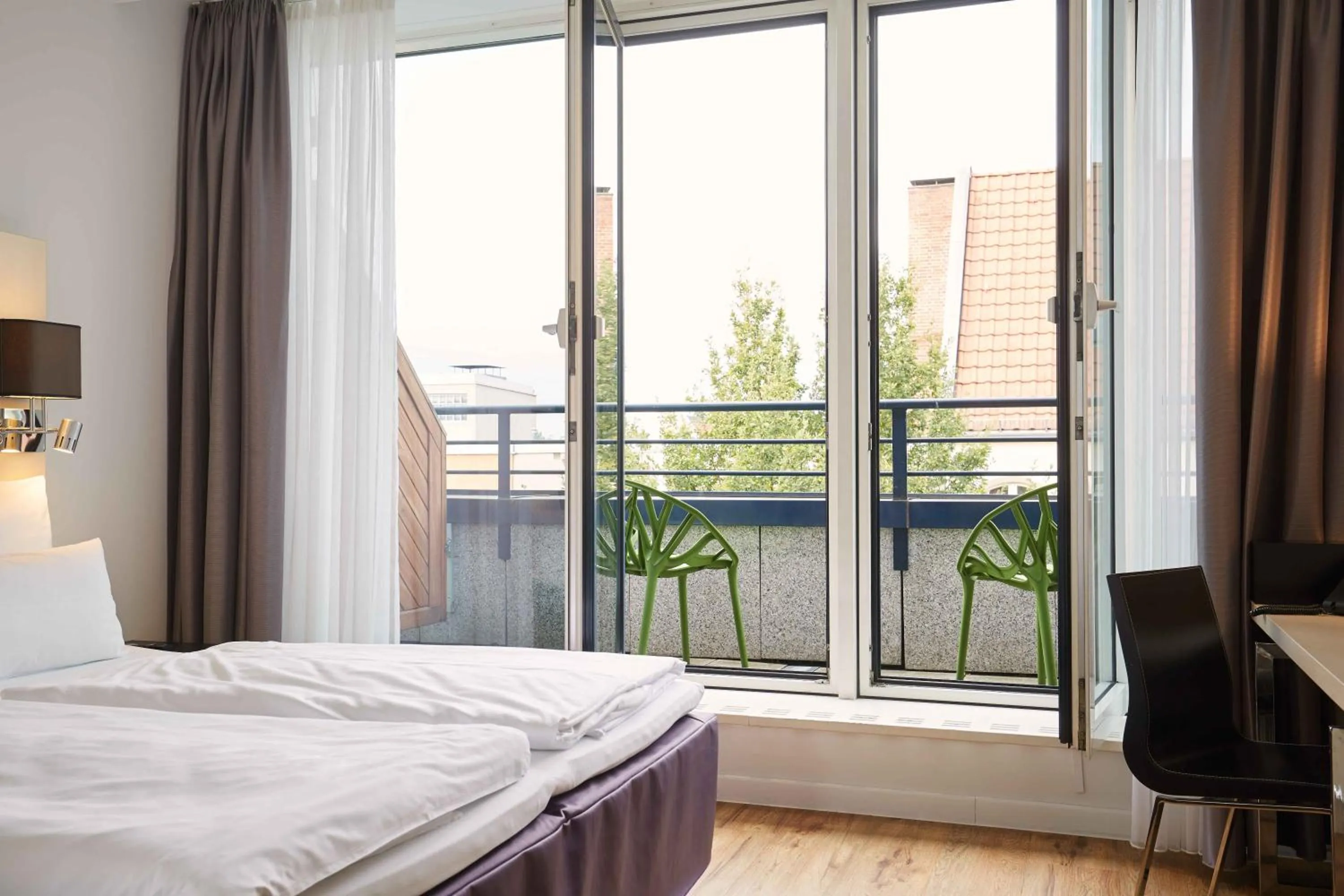 Balcony/Terrace, Bed in Scandic Berlin Kurfürstendamm