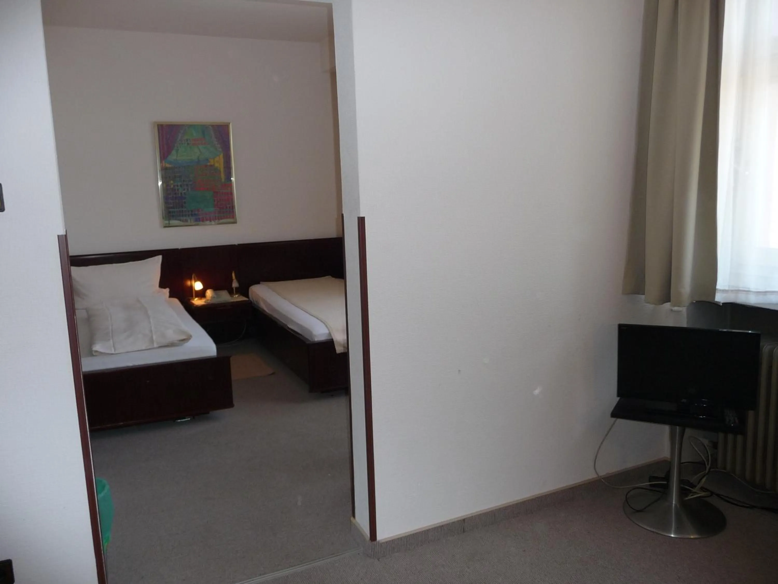 Day, Bed in Hotel Stadt Hamm