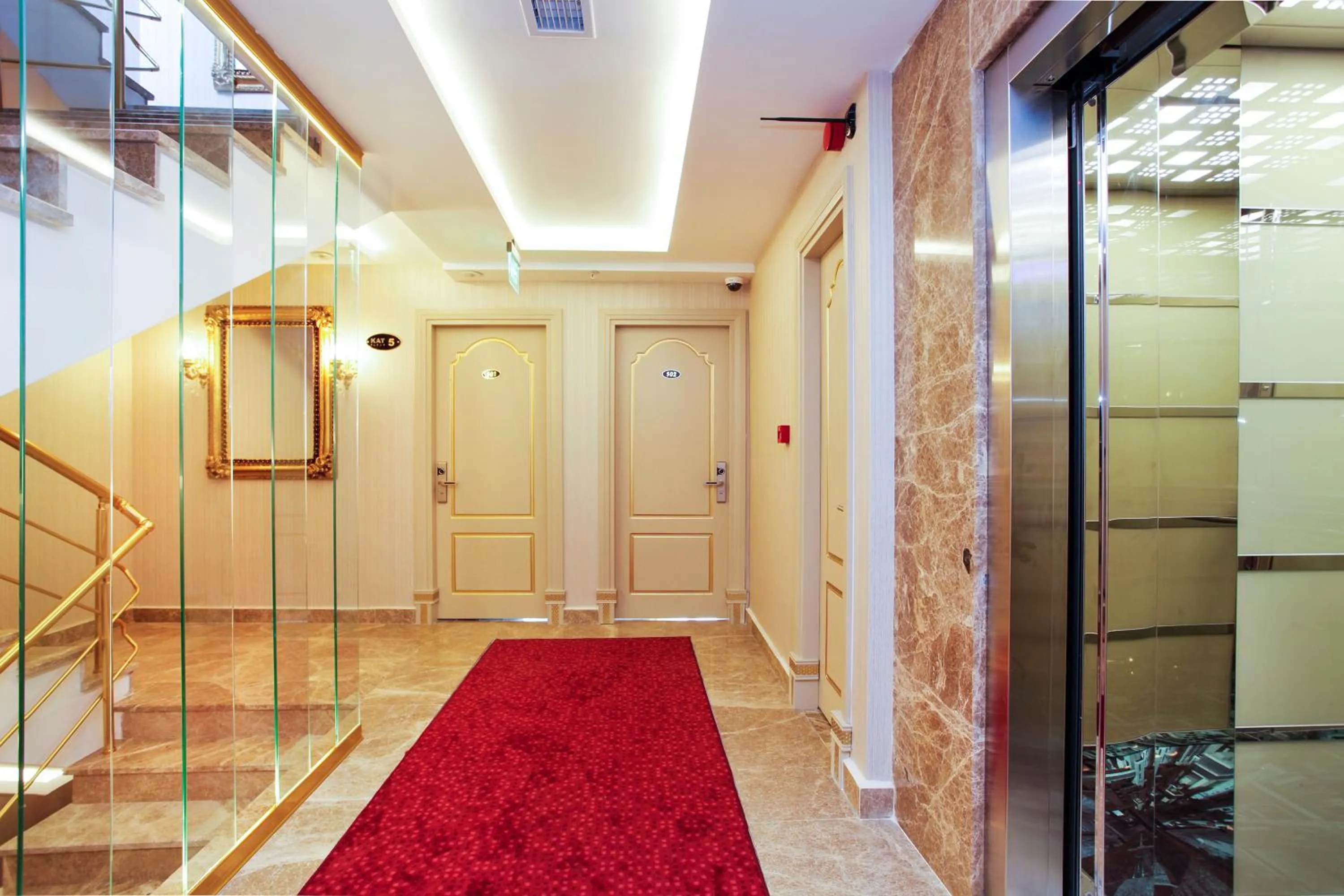 Decorative detail in Parmada Hotel