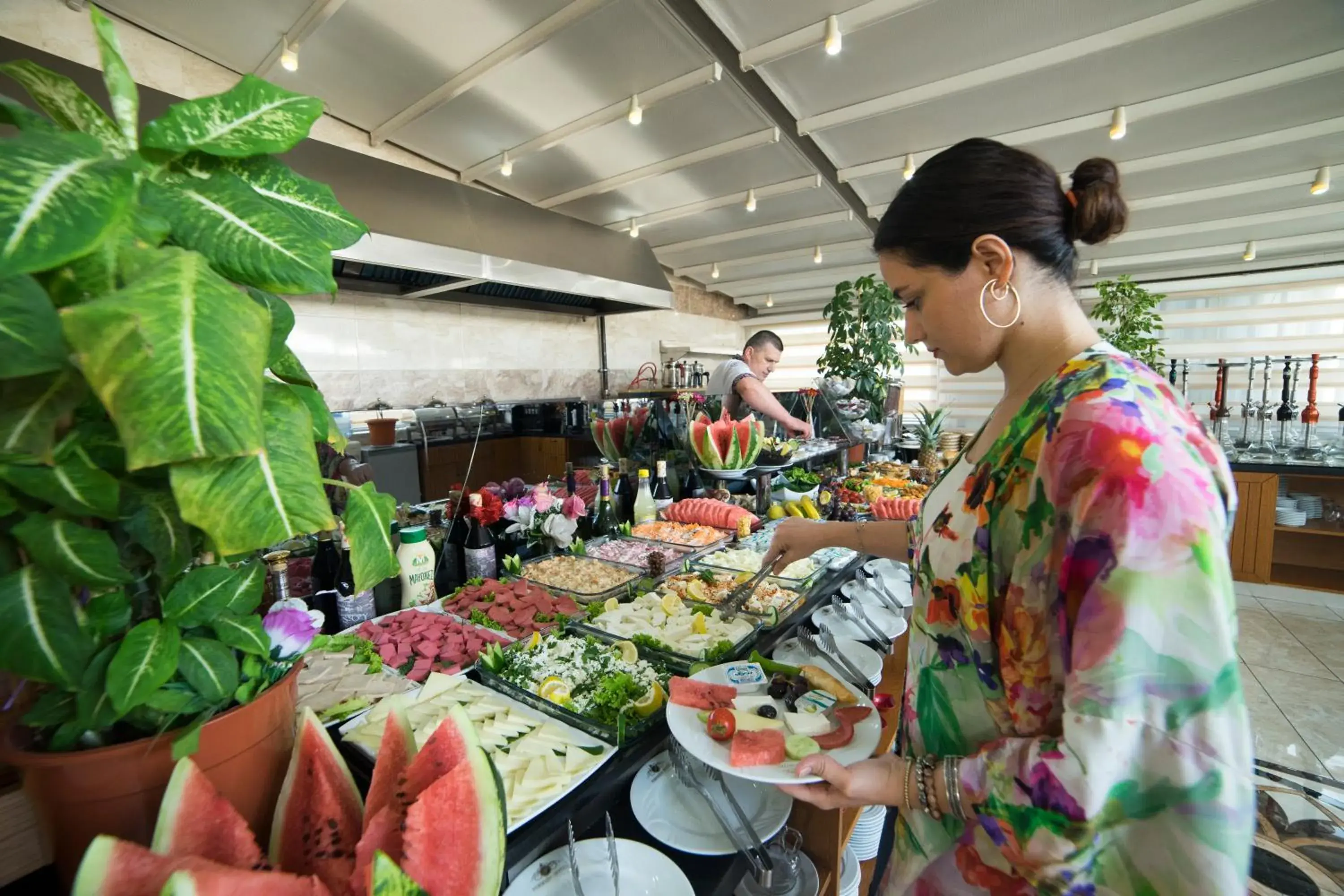 Restaurant/places to eat in Parmada Hotel Restaurant/places to eat in Parmada Hotel