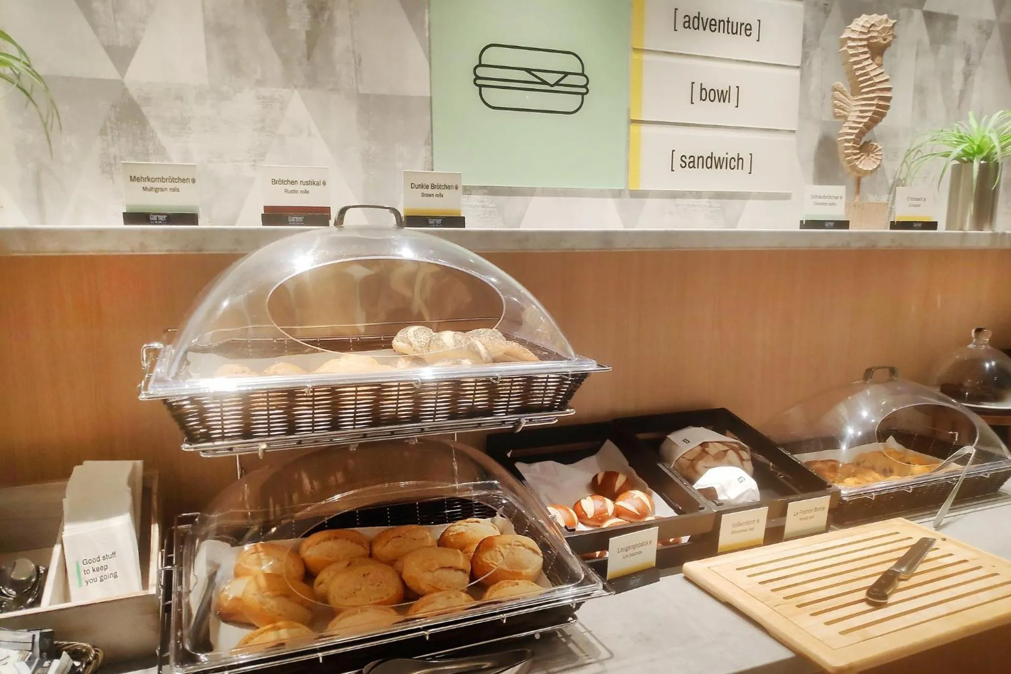 Breakfast in Garner Hotel Bremen City by IHG