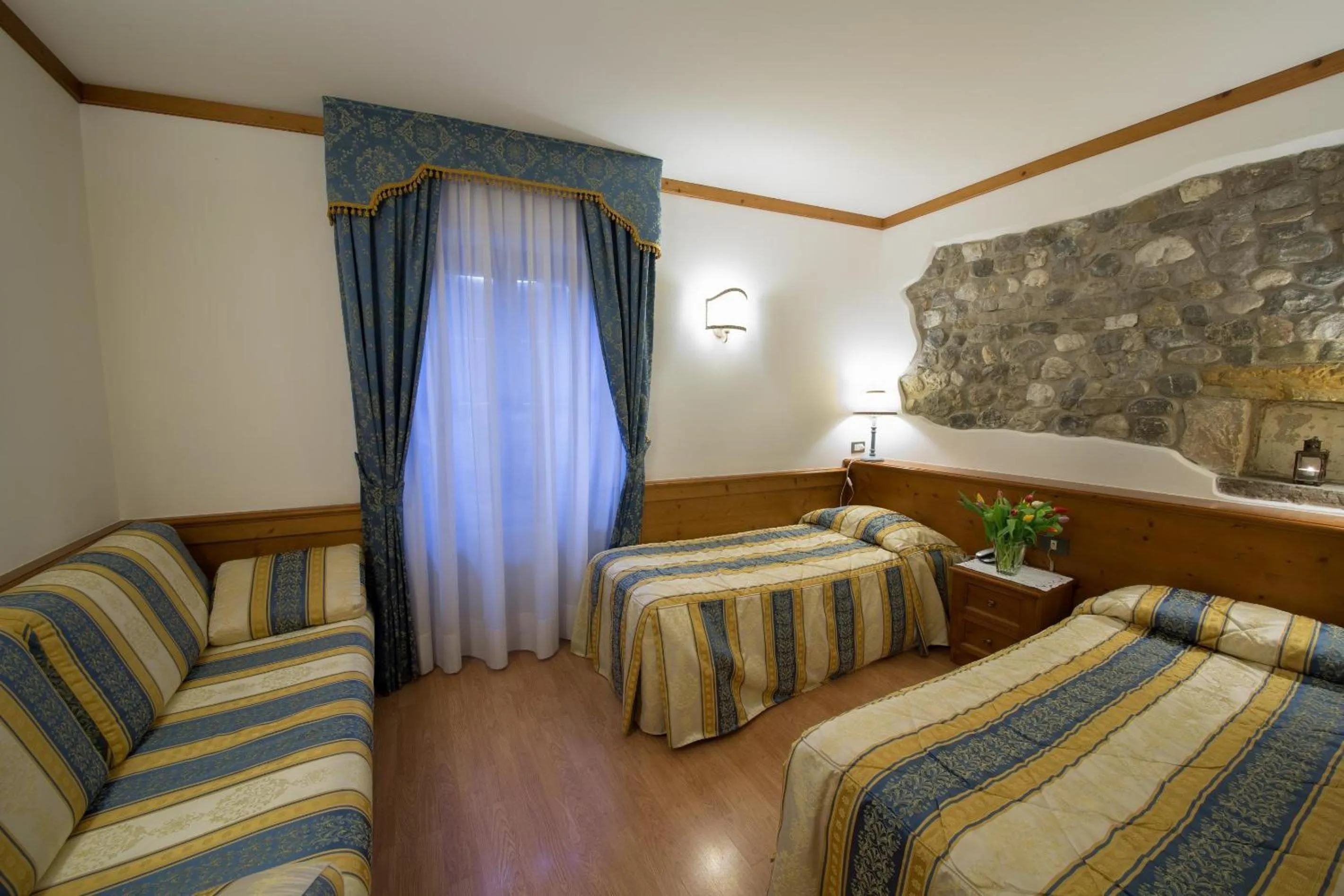 Photo of the whole room, Bed in Hotel Locanda Al Pomo d'Oro