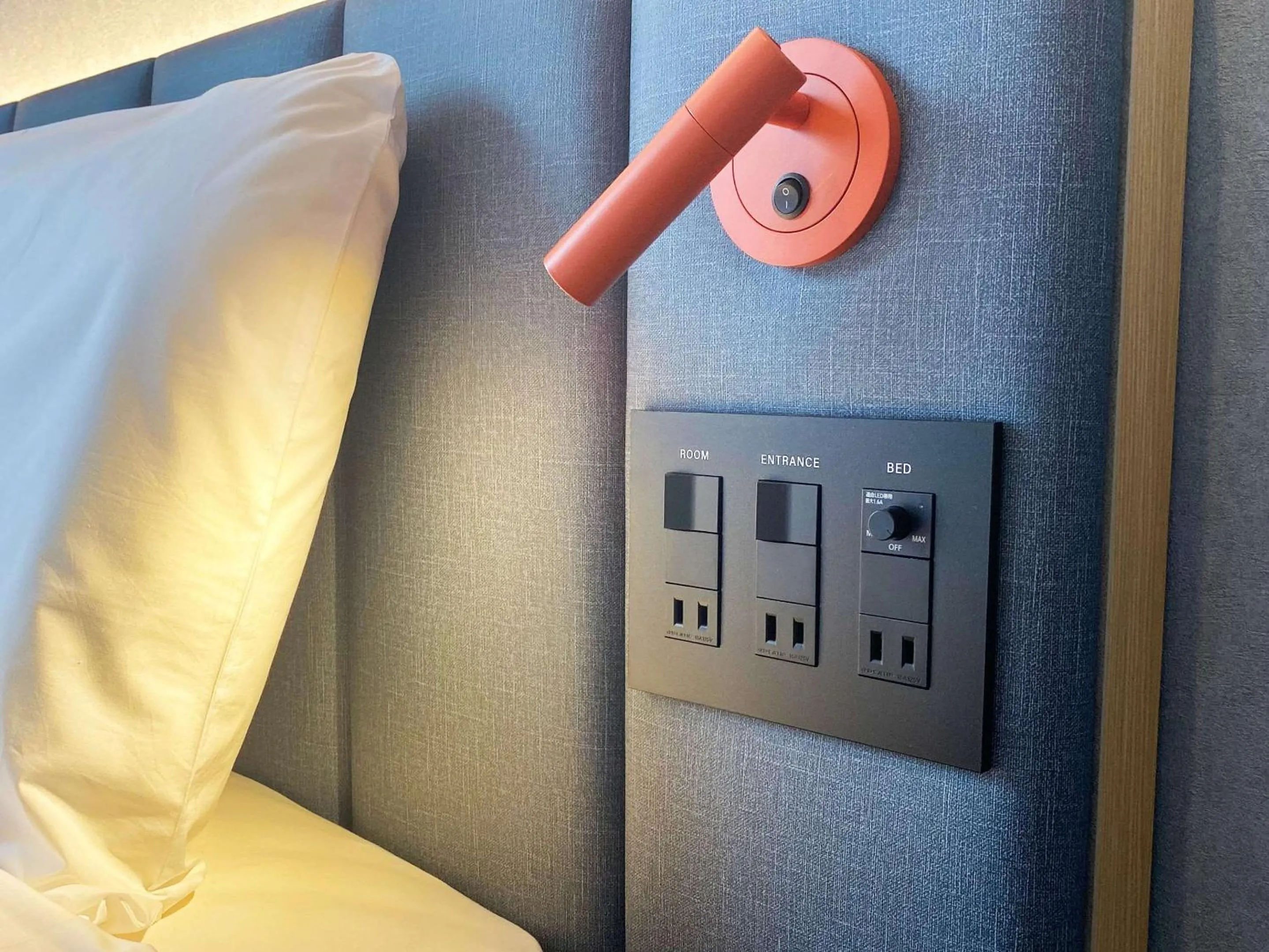 Bedroom in Comfort Inn Nagoya Sakae