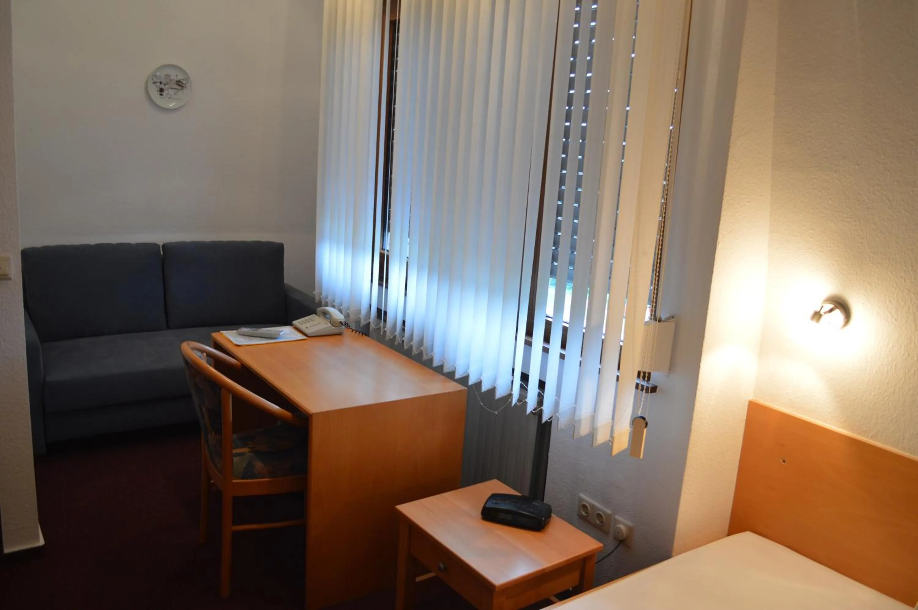 Photo of the whole room in Hotel Scirocco