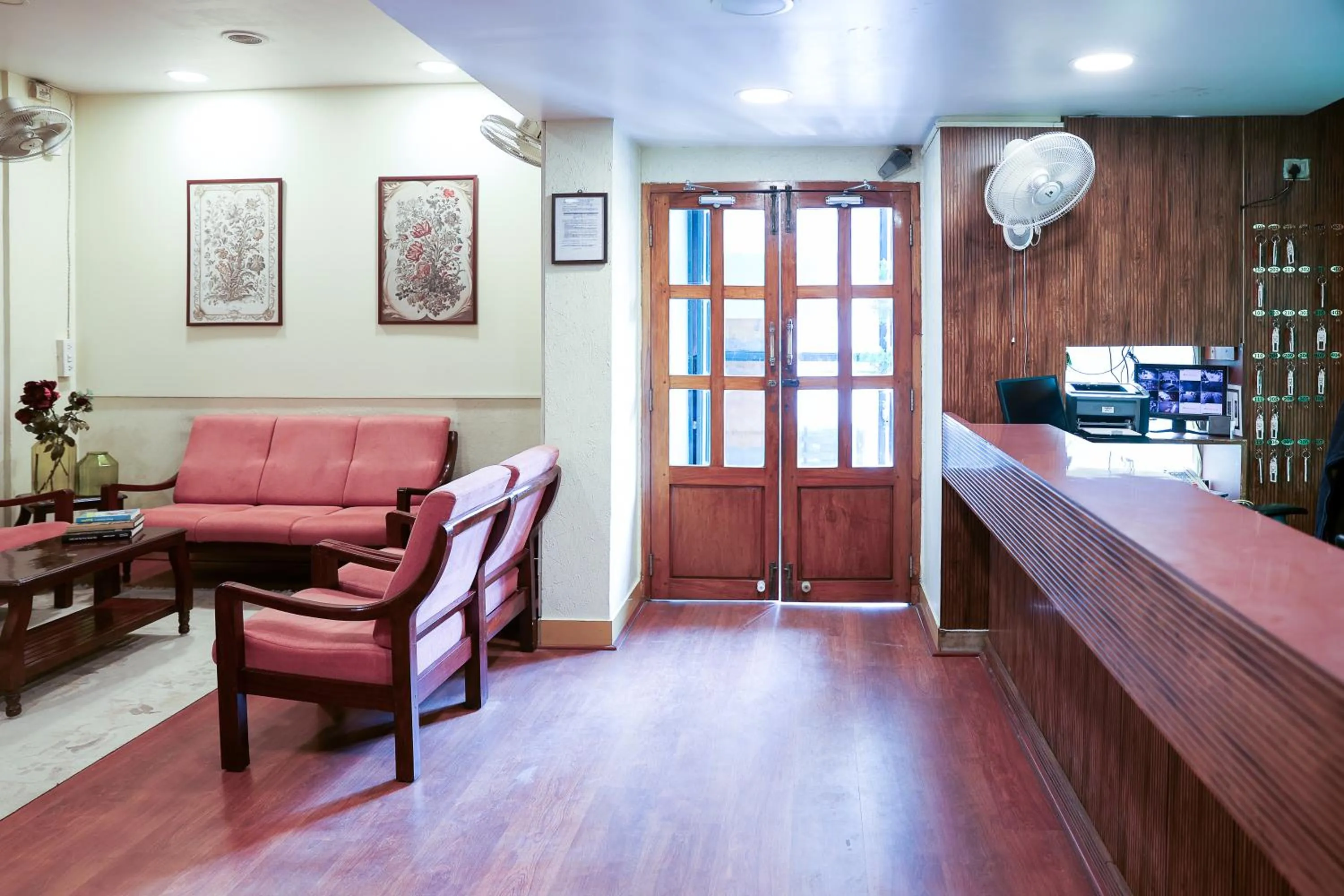 Seating area in Hotel Vellara