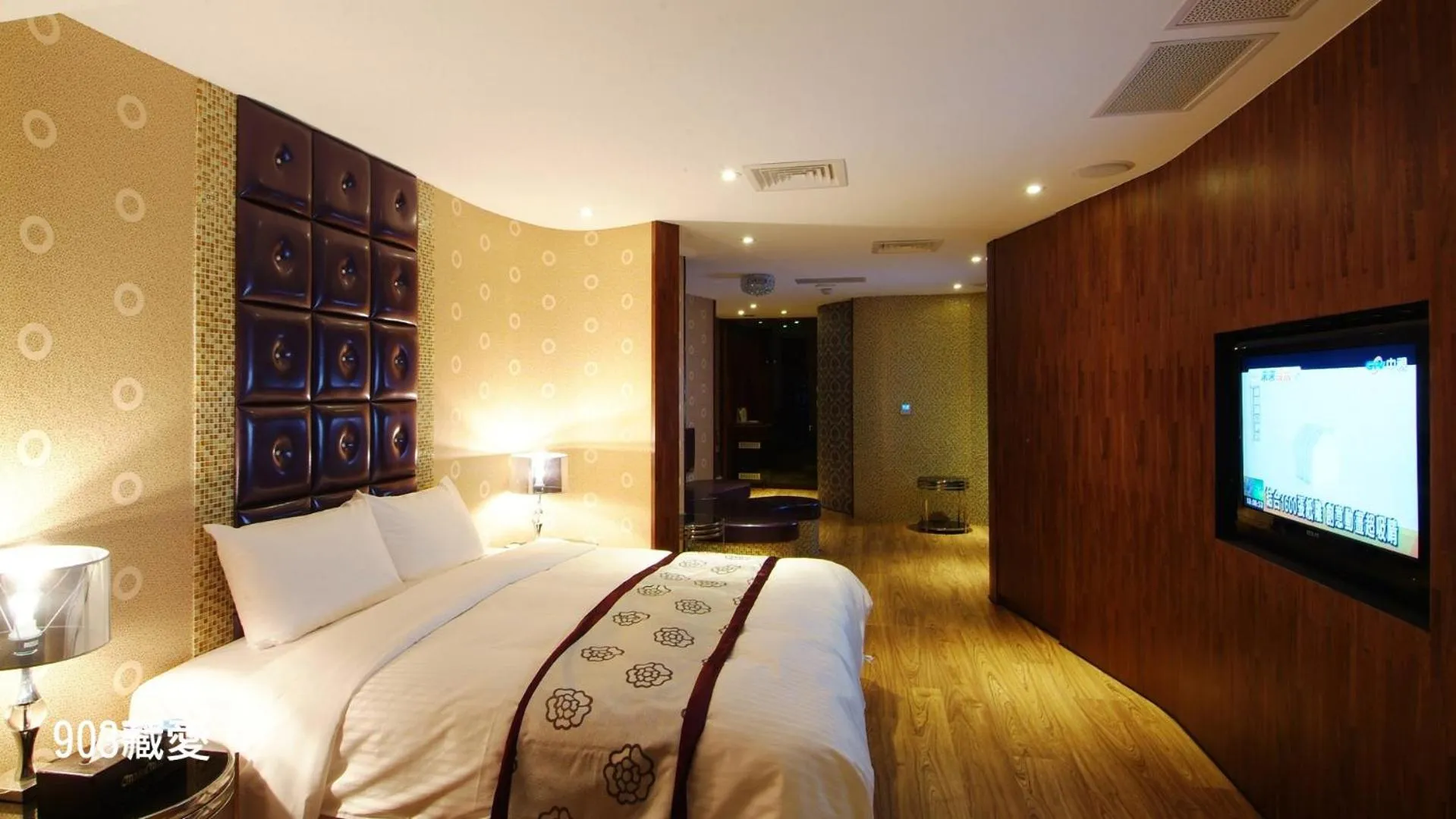 Bed in 奇美國際商務旅館