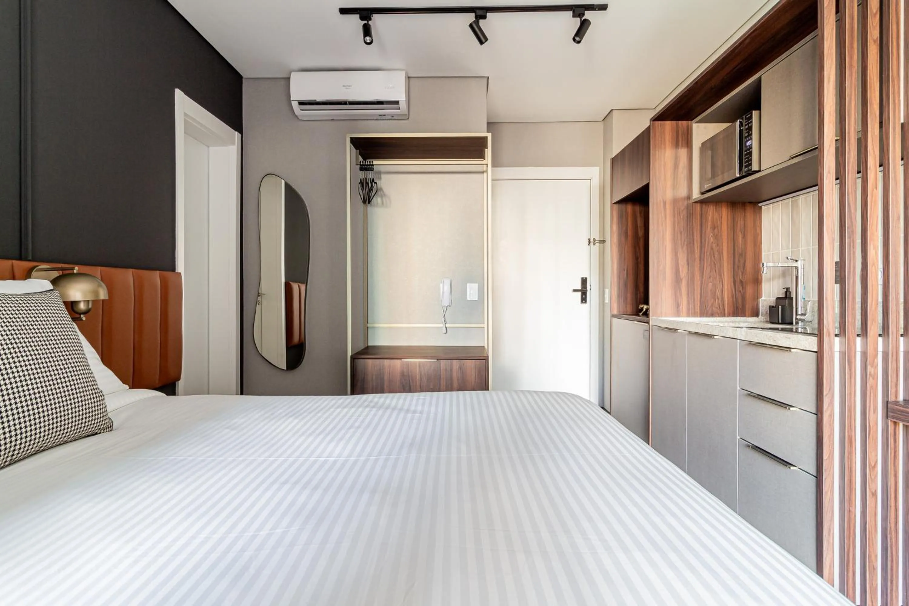 Bed in Iconyc Charlie Ibirapuera Hotel