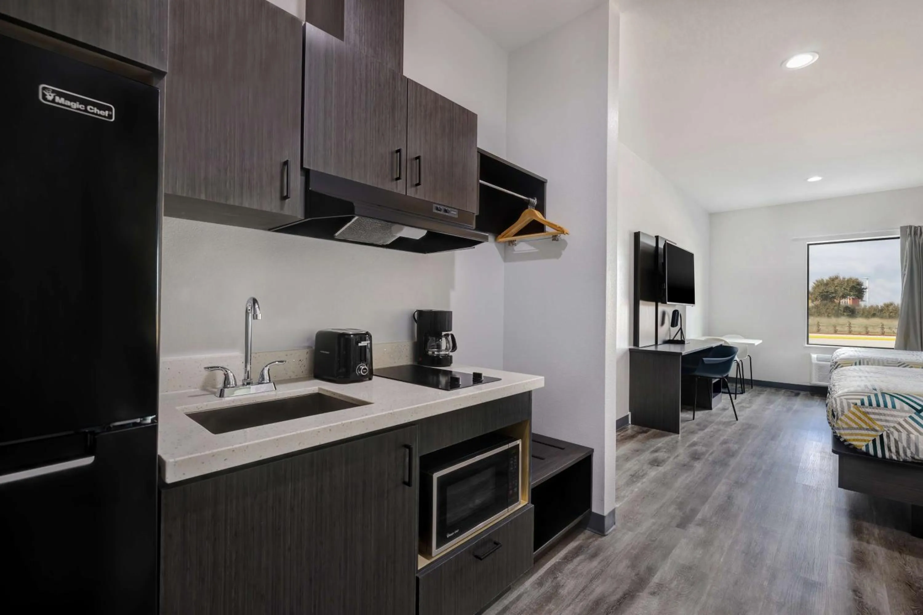 Bedroom in Studio 6 Katy, TX Energy Corridor