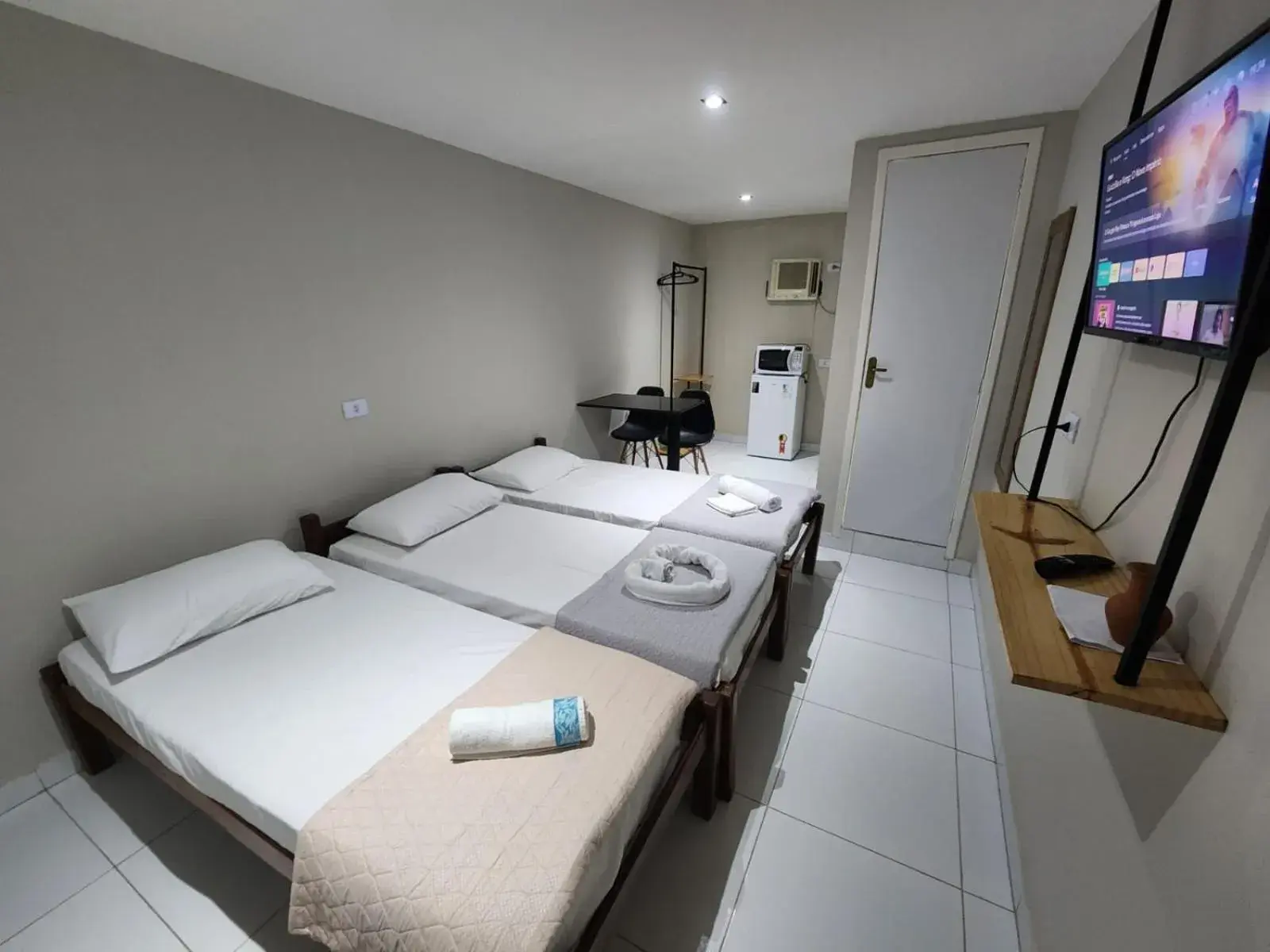 Standard Triple Room in Pousada BOB Suítes Standard Triple Room in Pousada BOB Suítes