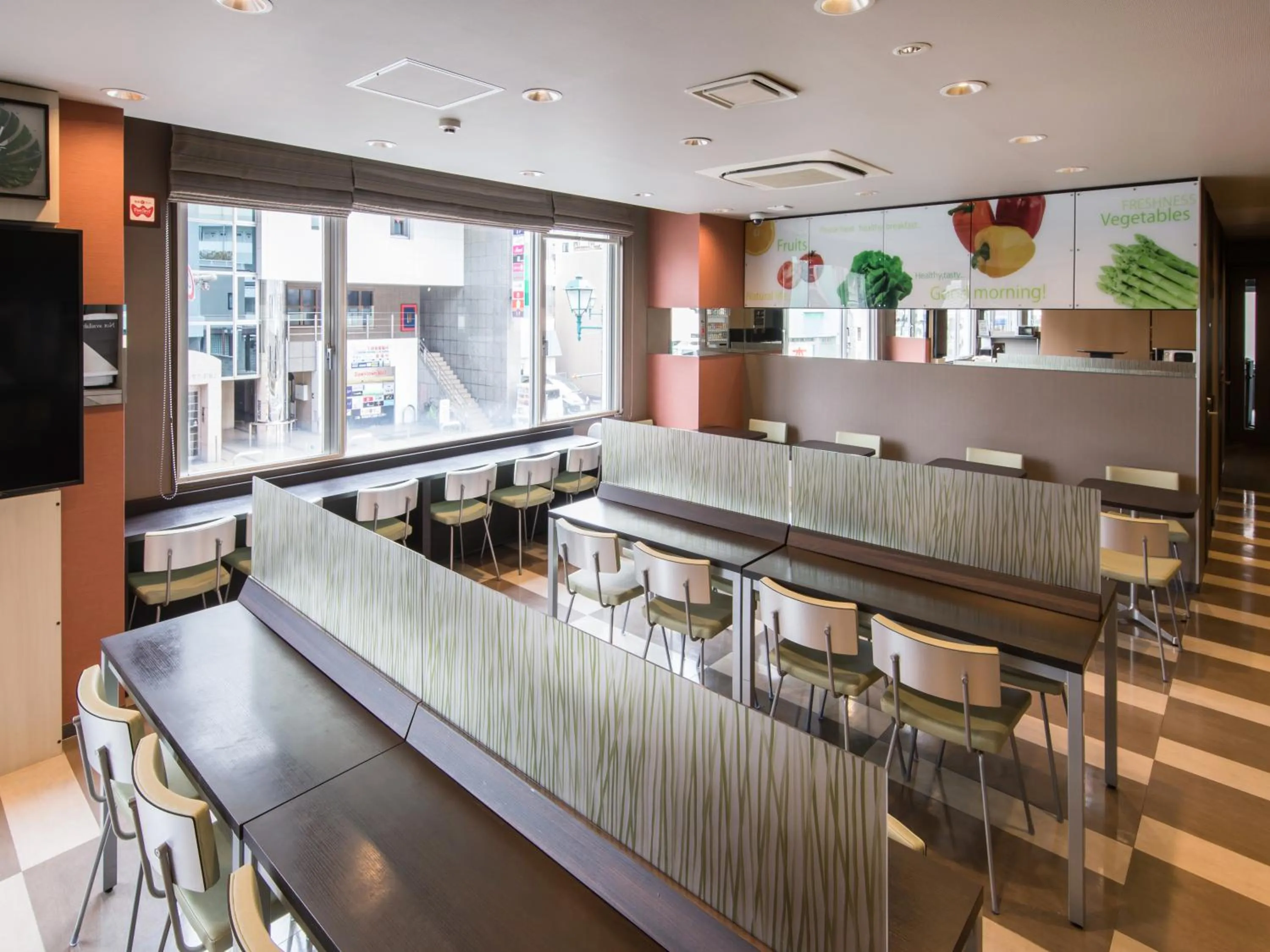 Dining area in Super Hotel Matsumoto Ekimae