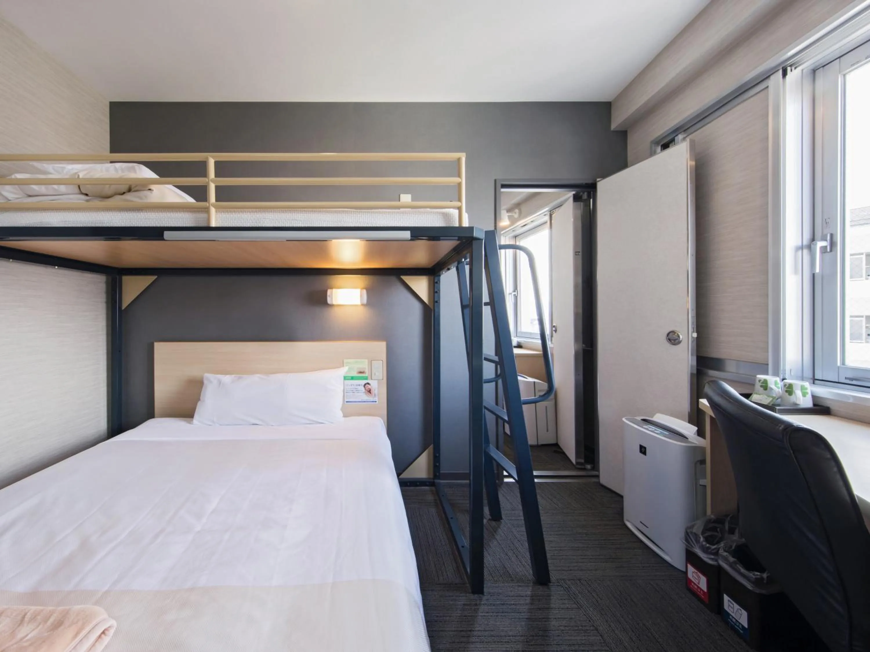 Bed in Super Hotel Matsumoto Ekimae