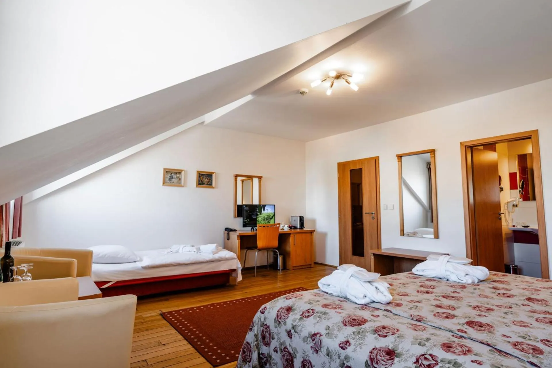 Bed in Hotel Galant Mikulov