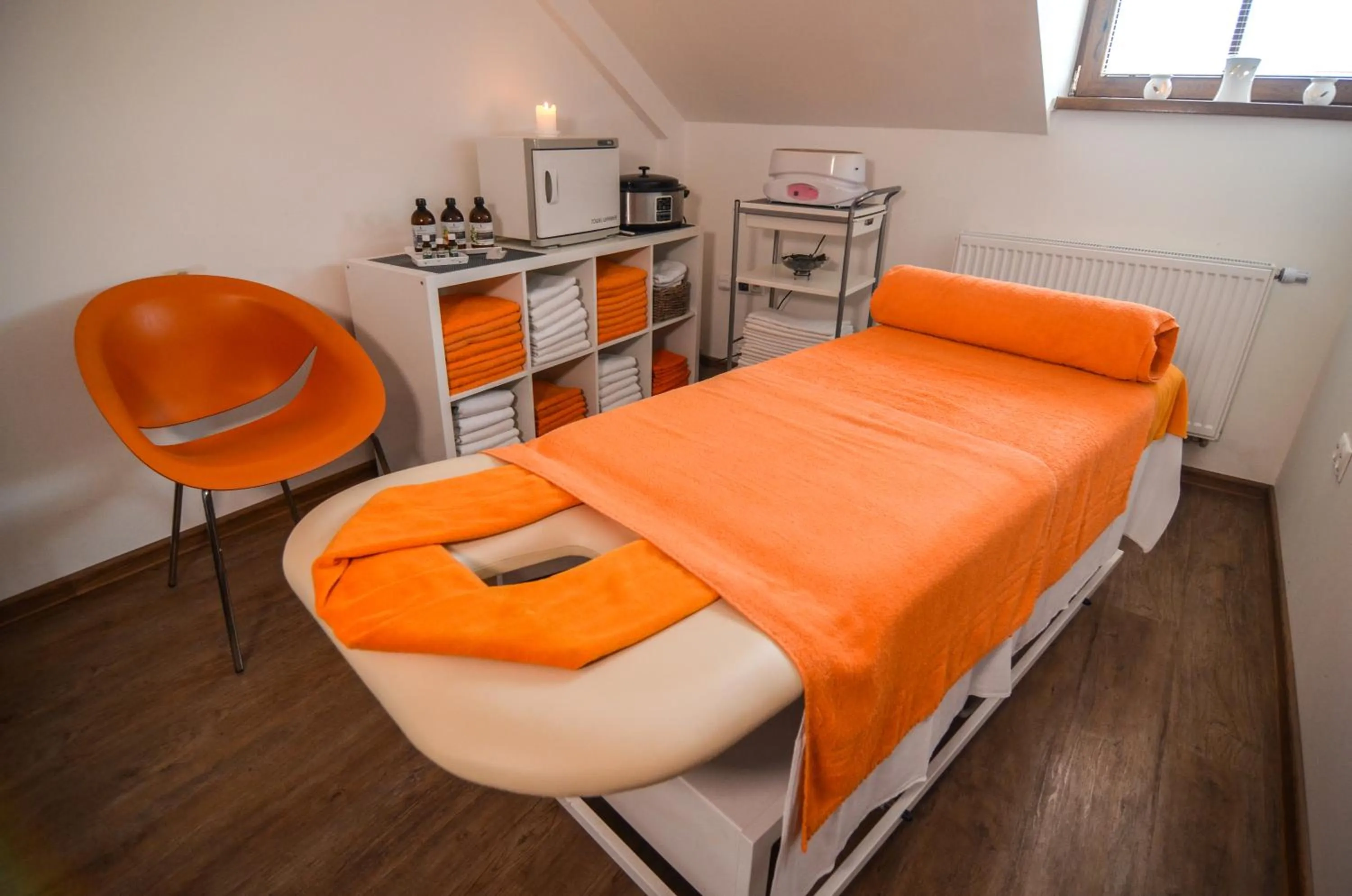 Massage, Bed in Hotel Galant Mikulov