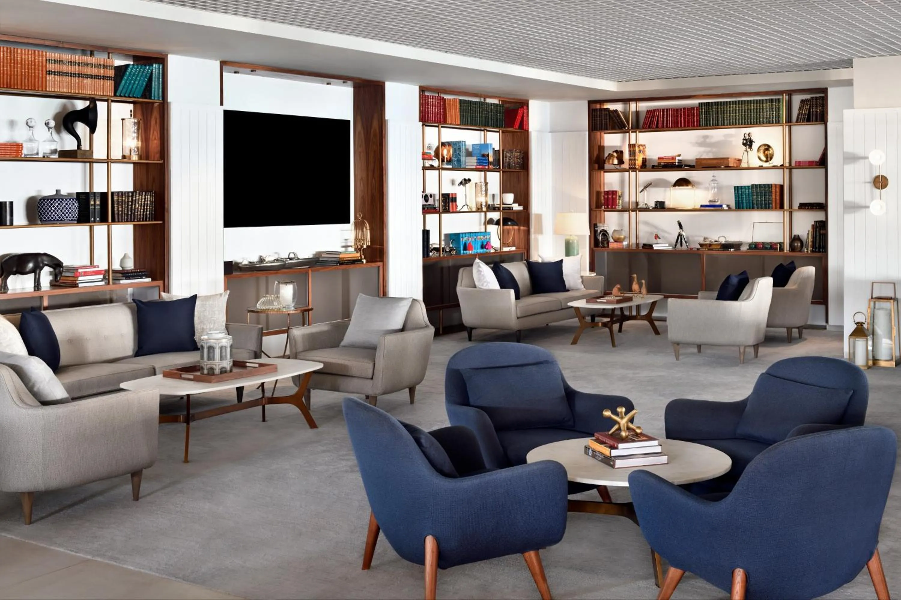 Library in Al Alamein Hotel