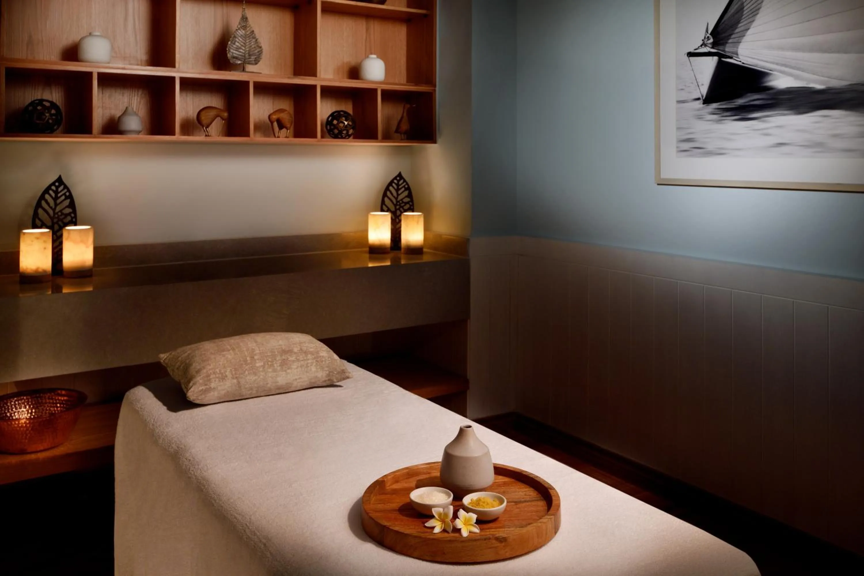 Massage, Bed in Al Alamein Hotel