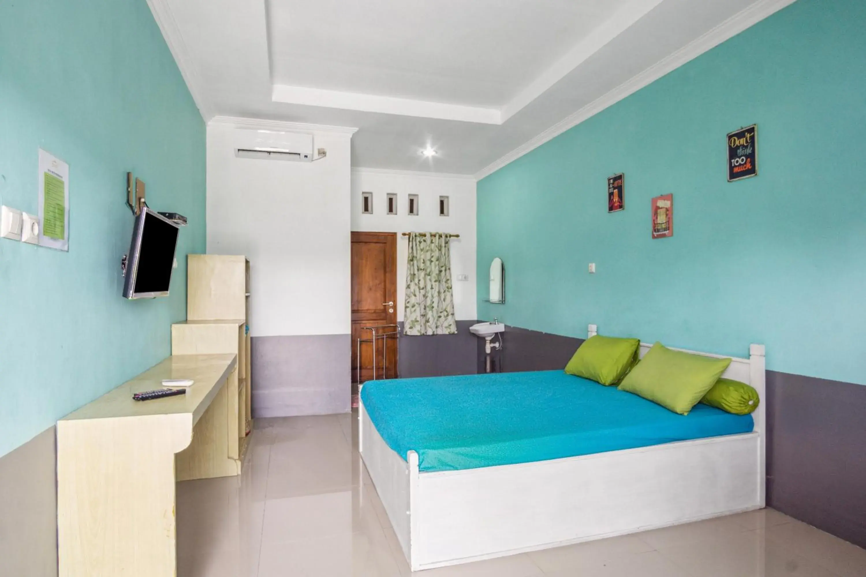 Bed in Joglo Ndalem Sabine Syariah Bed in Joglo Ndalem Sabine Syariah