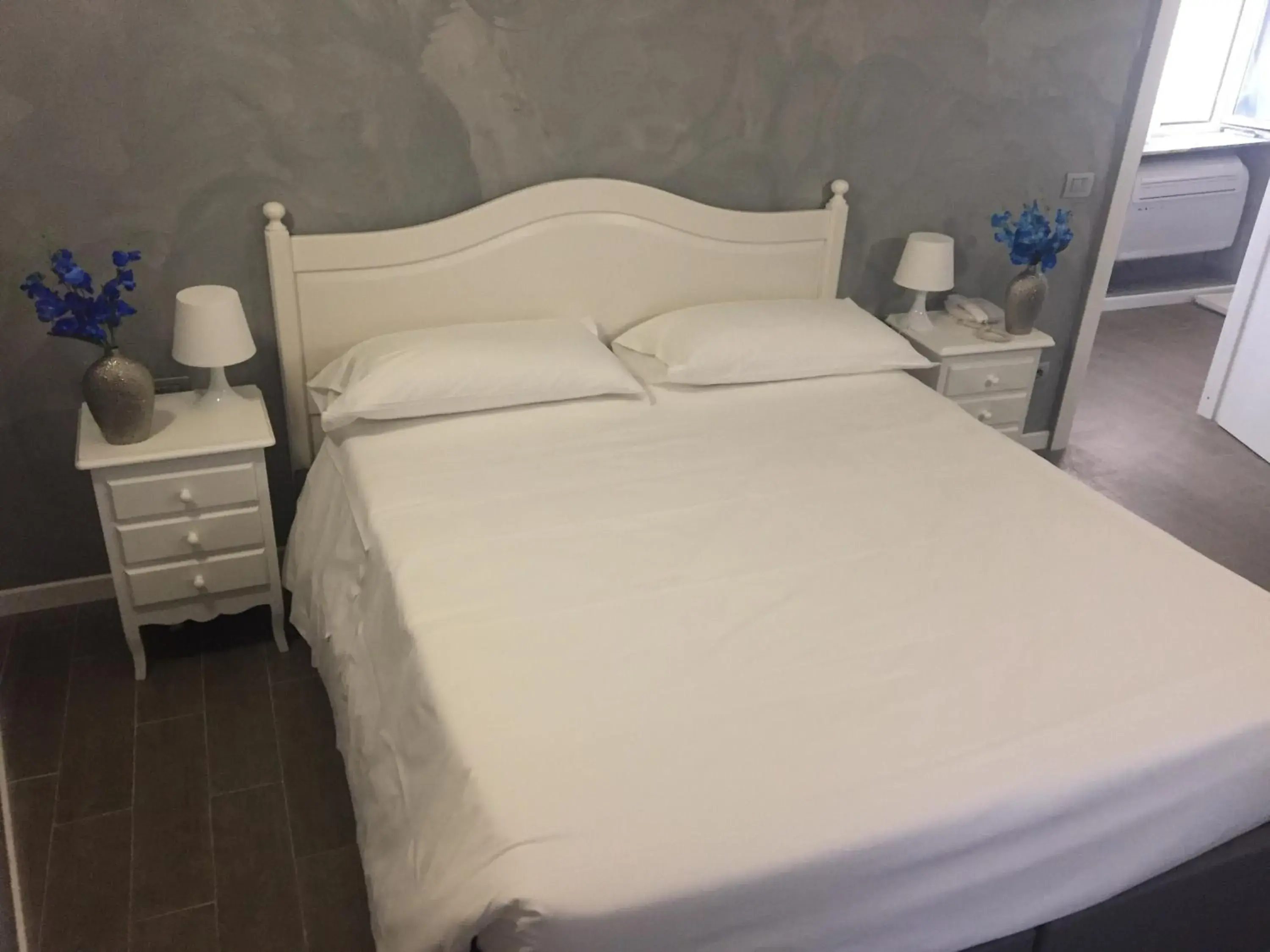 Deluxe Double or Twin Room with Balcony in Top Floor Navona Deluxe Double or Twin Room with Balcony in Top Floor Navona