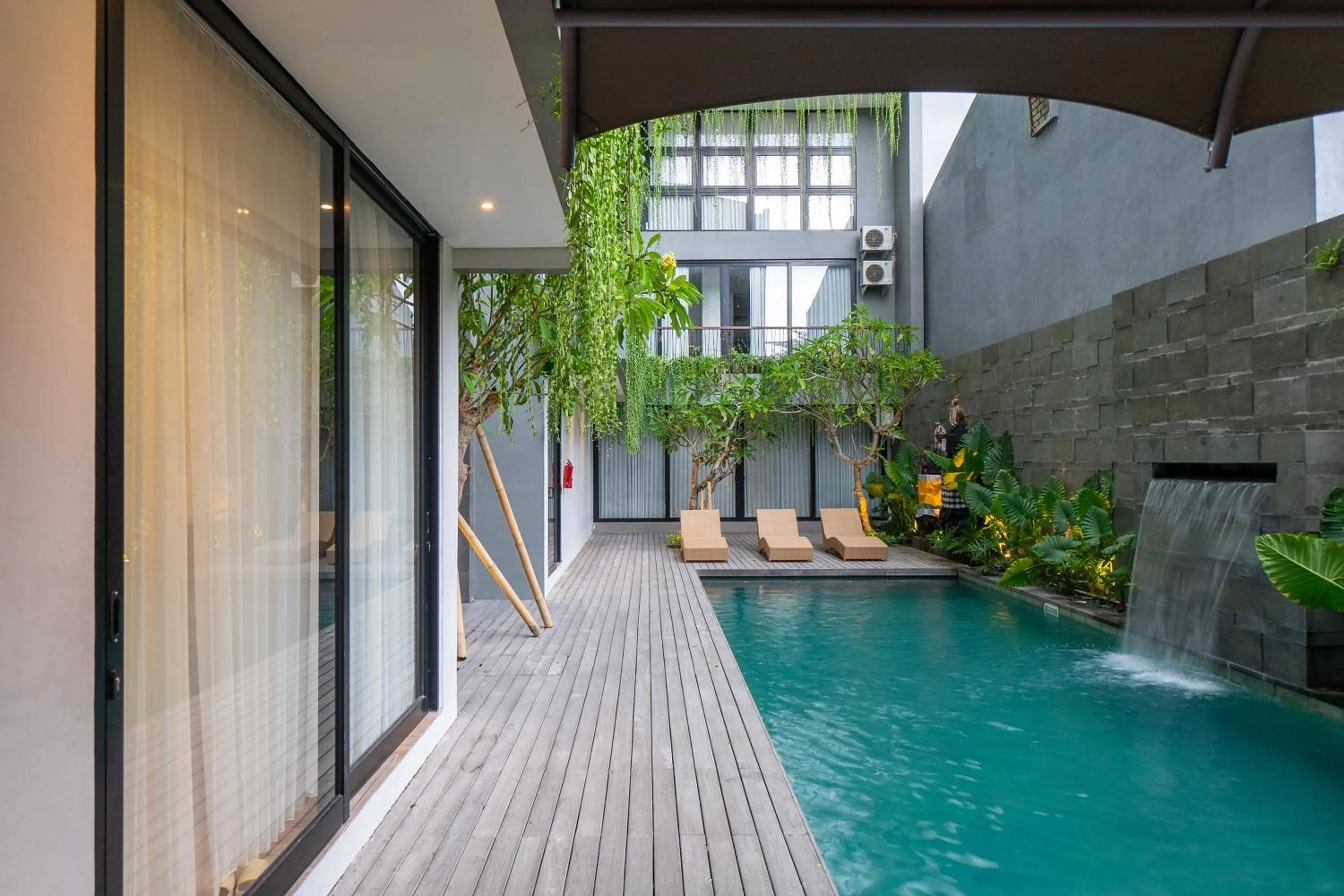 Swimming pool in Casacotta