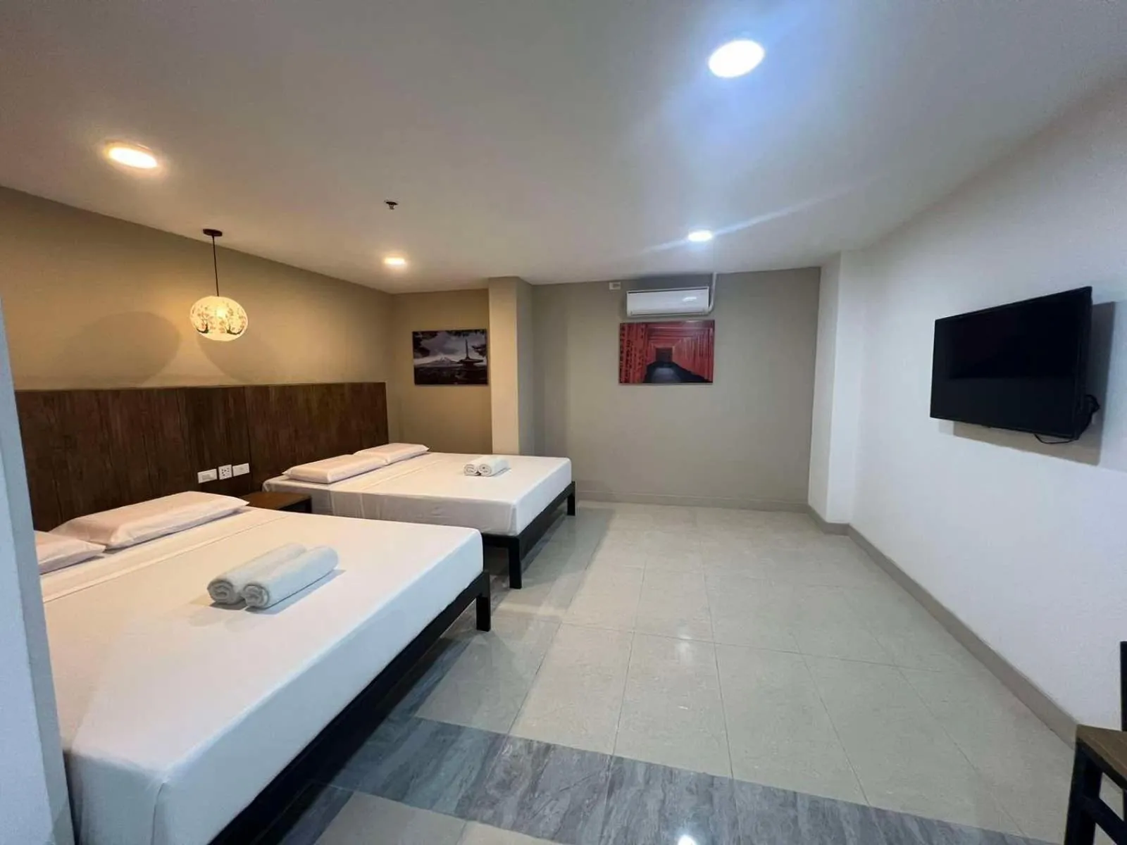 Bedroom, Bed in Maine City Residences Tramo