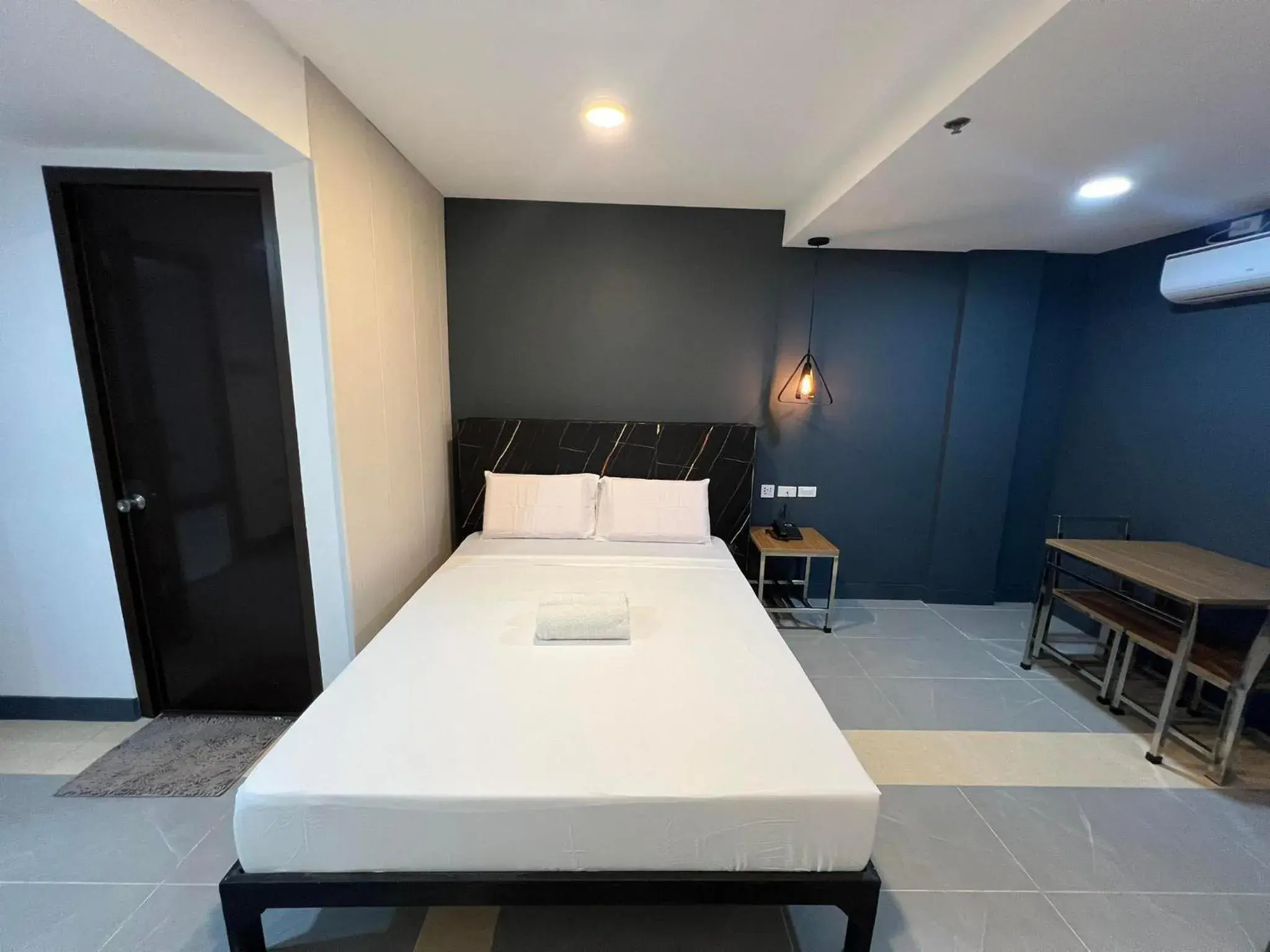 Bedroom, Bed in Maine City Residences Tramo Bedroom, Bed in Maine City Residences Tramo