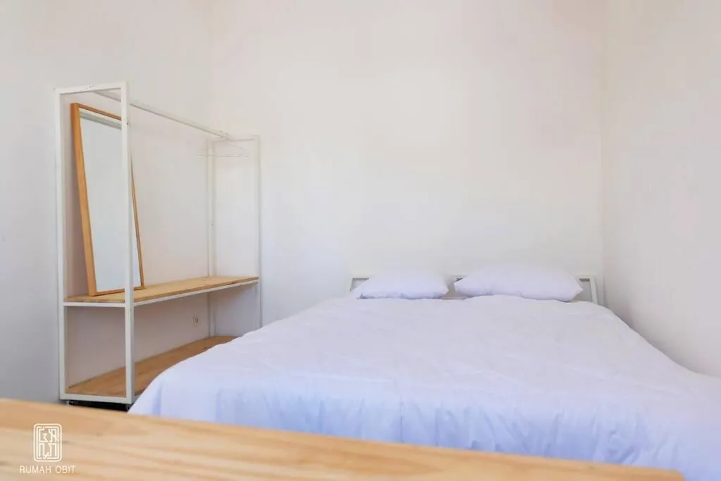 Bed in Homestay Jogja Rumah Obit By Simply Homy