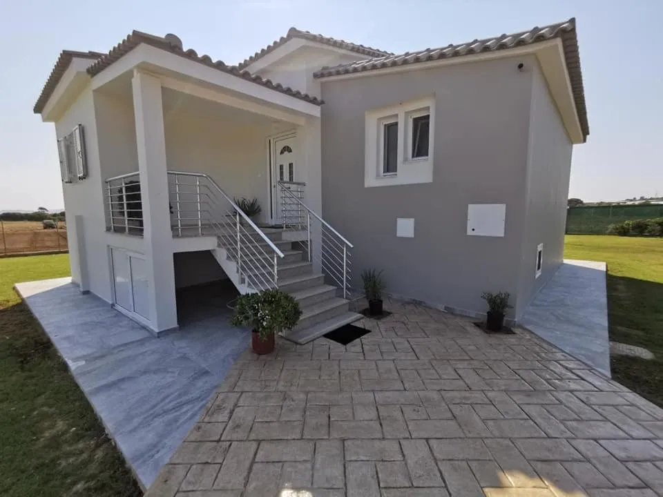 Ionion Beach Apartment Hotel & Spa