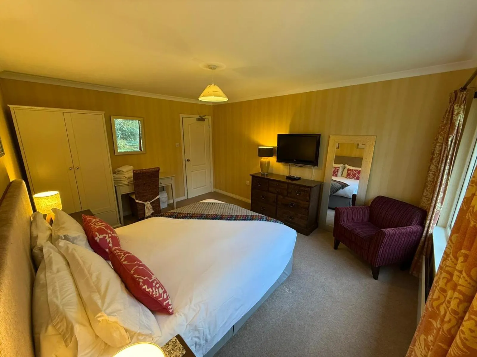 Bed in The Airds Hotel and Restaurant