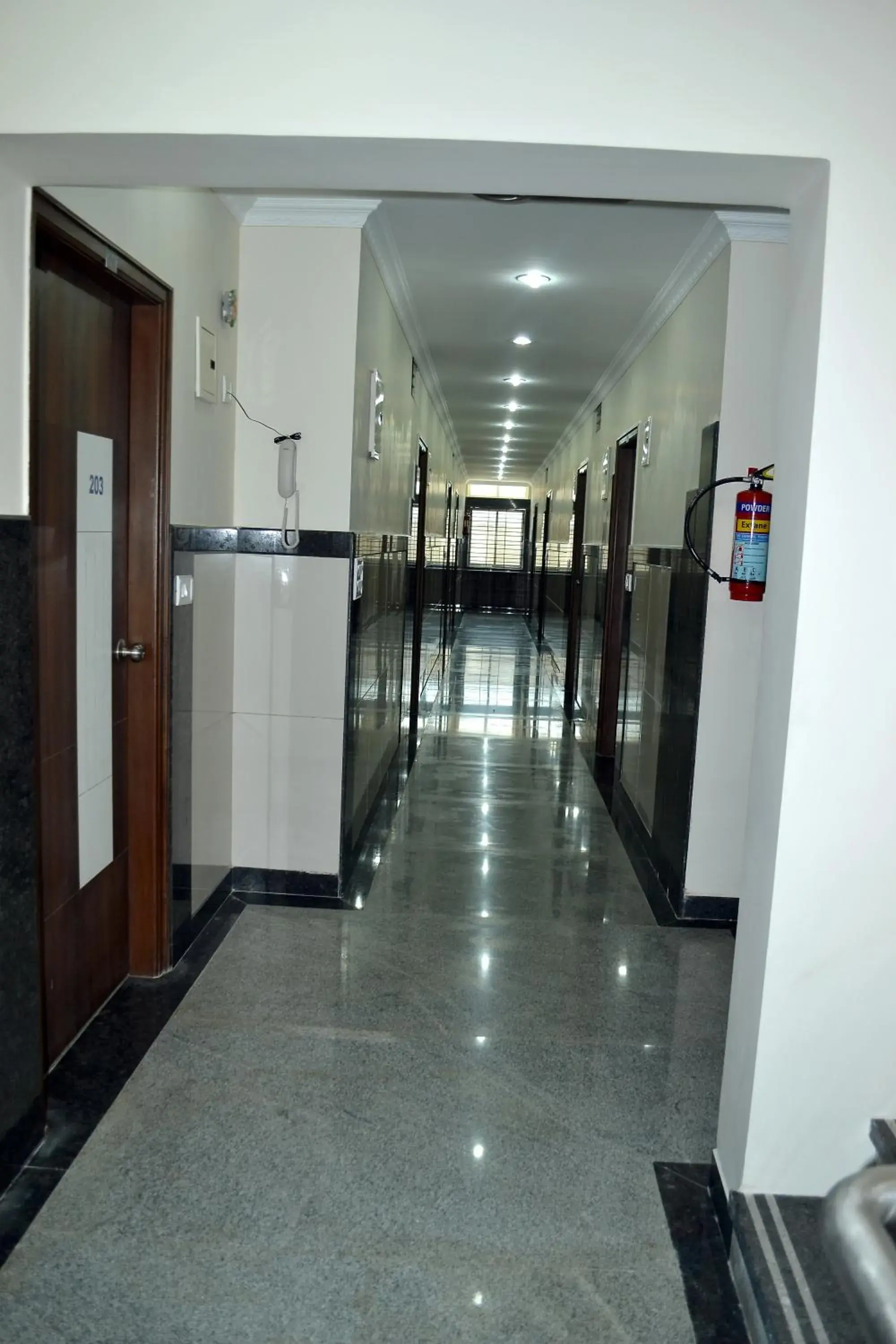 Property building in Metro Park Property building in Metro Park