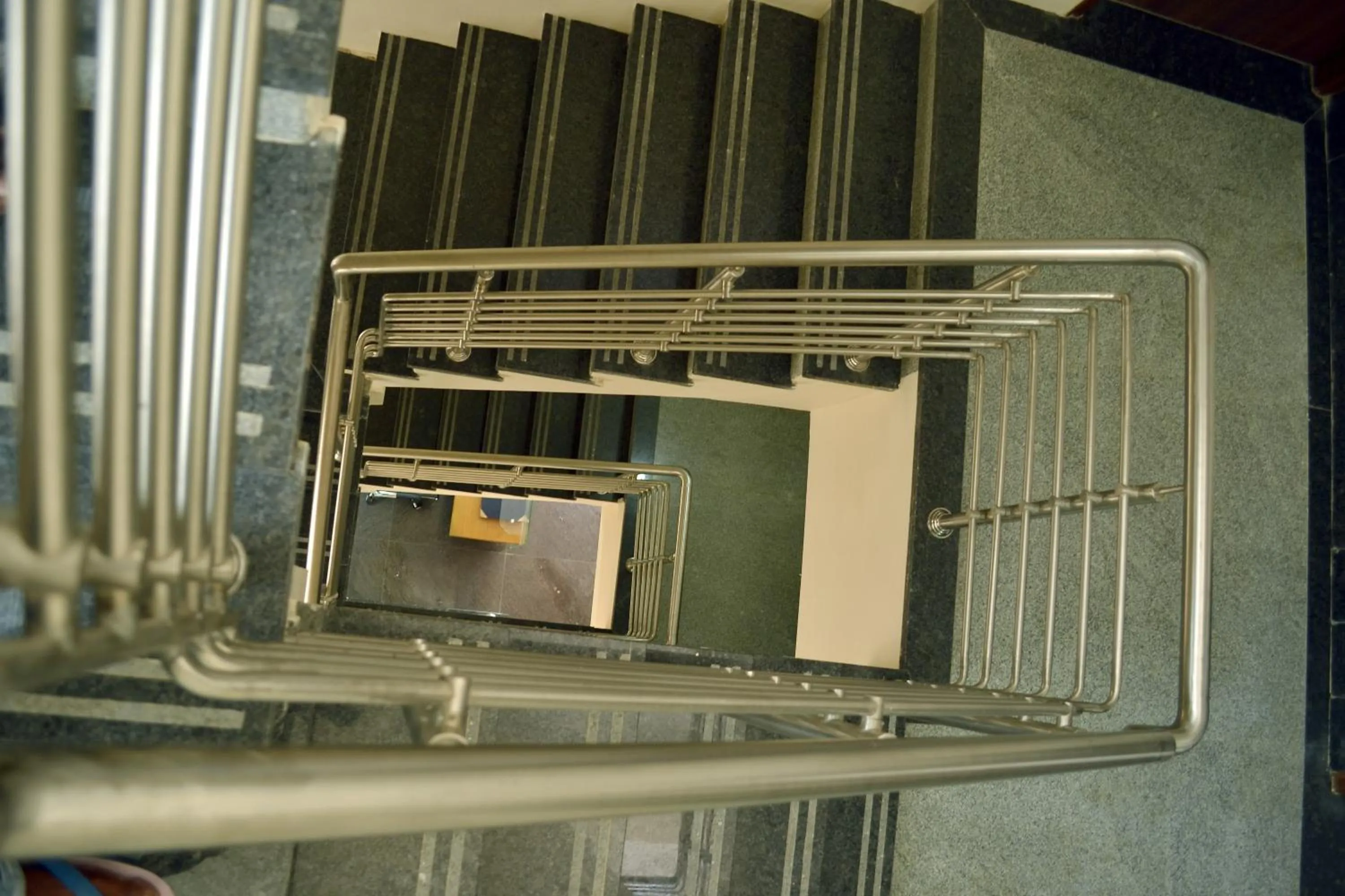 Decorative detail in Metro Park