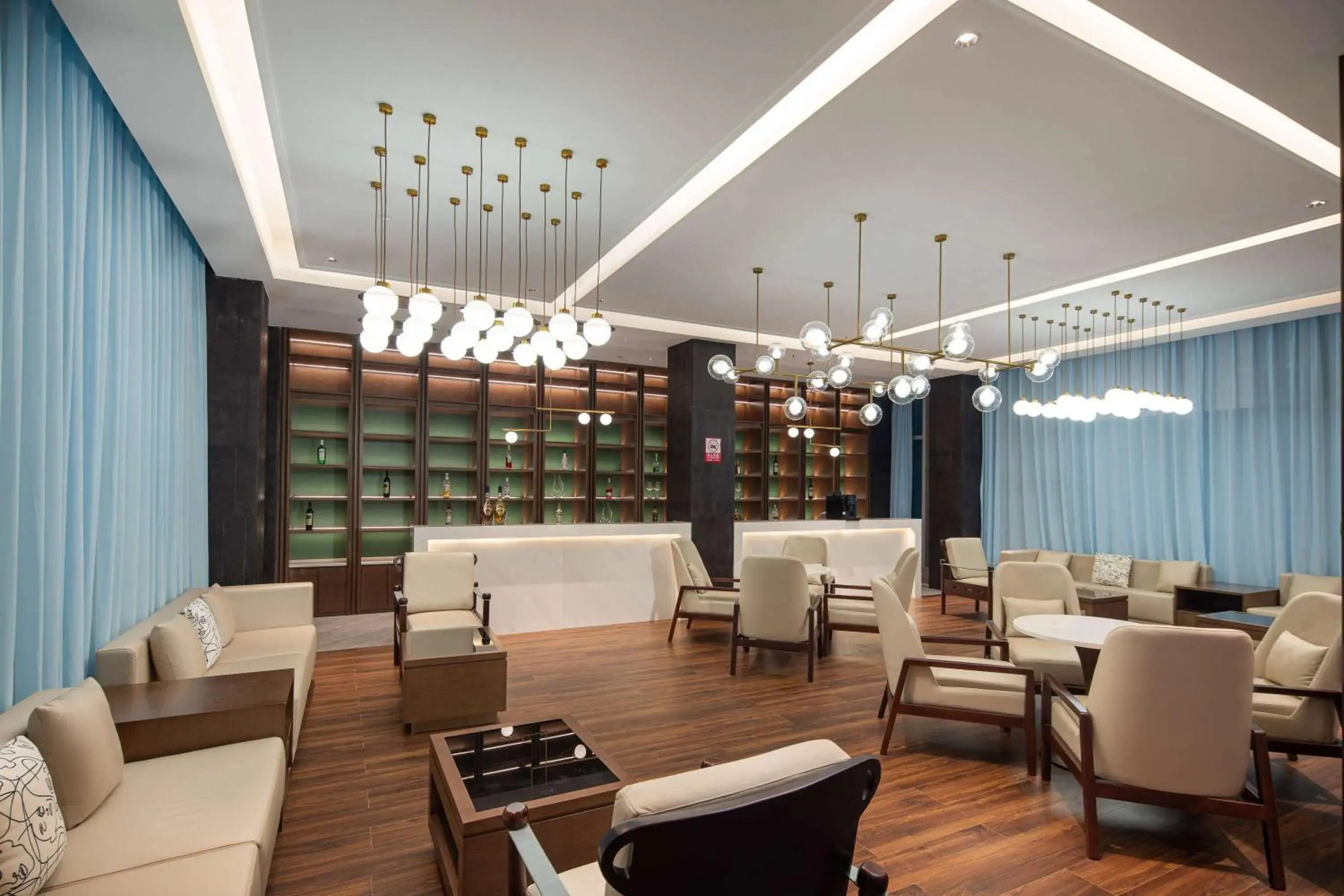 Lobby or reception in Ramada by Wyndham Honghe Kaiyuan Lobby or reception in Ramada by Wyndham Honghe Kaiyuan