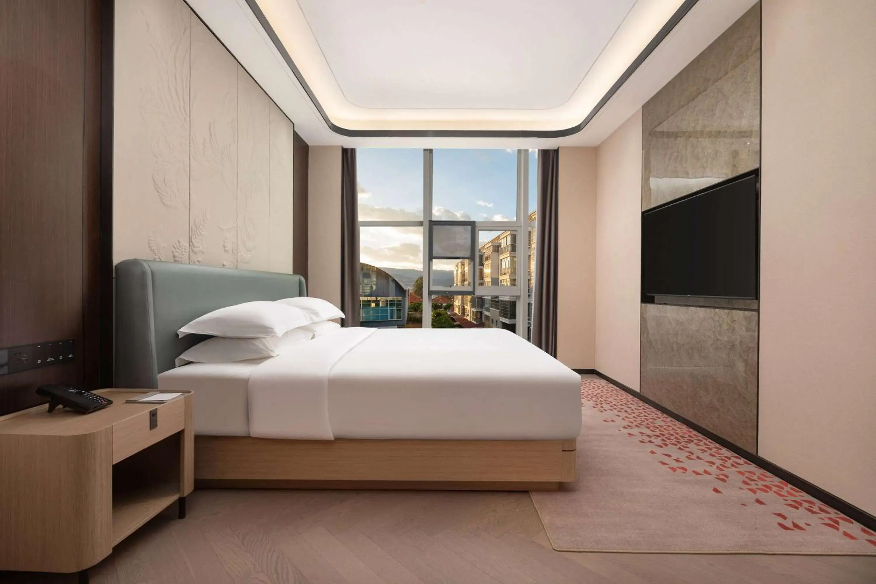 Bed in Ramada by Wyndham Honghe Kaiyuan Bed in Ramada by Wyndham Honghe Kaiyuan