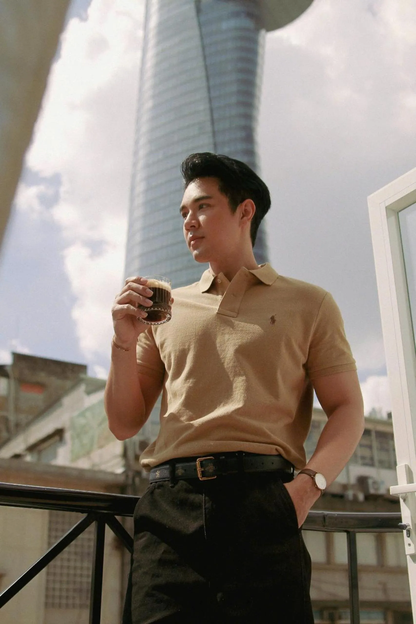 Guests in Zeus Living - City Central