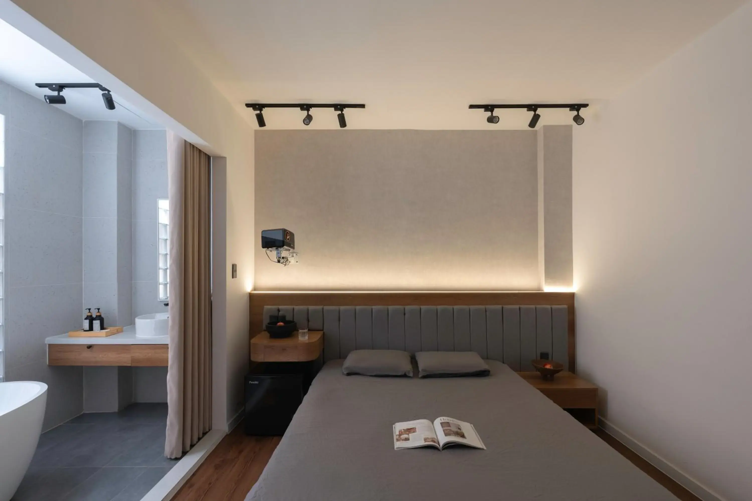 Deluxe Double Studio in Zeus Living - City Central Deluxe Double Studio in Zeus Living - City Central