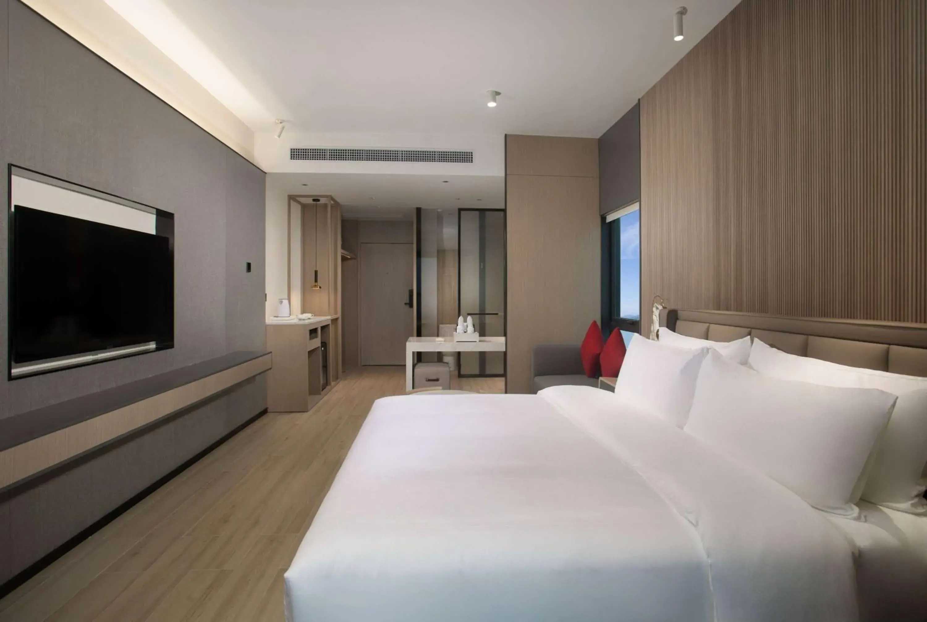 Photo of the whole room in Ramada by Wyndham Huizhou Double Moon Bay Photo of the whole room in Ramada by Wyndham Huizhou Double Moon Bay