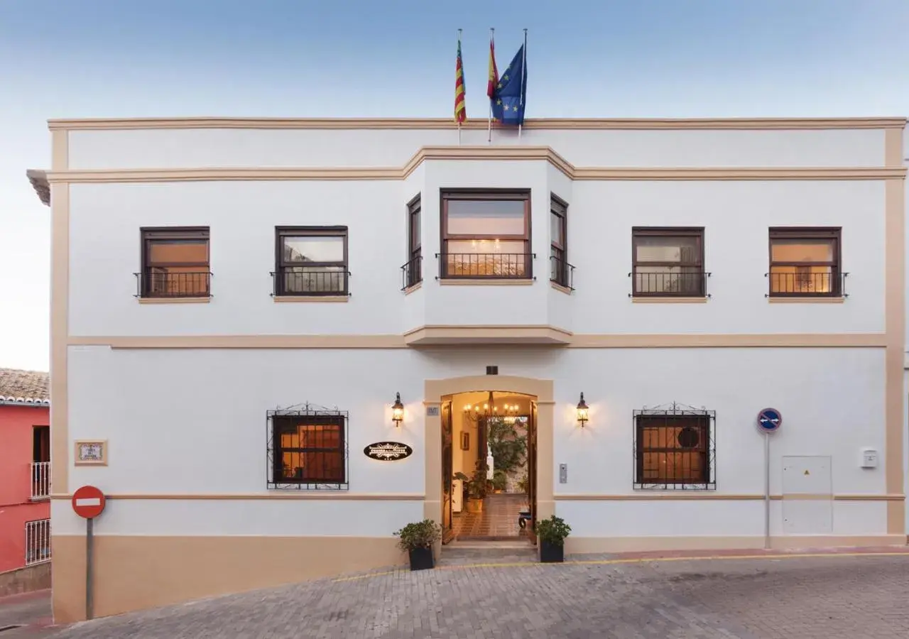 Facade/entrance in Art Boutique La Casona de las Flores Facade/entrance in Art Boutique La Casona de las Flores