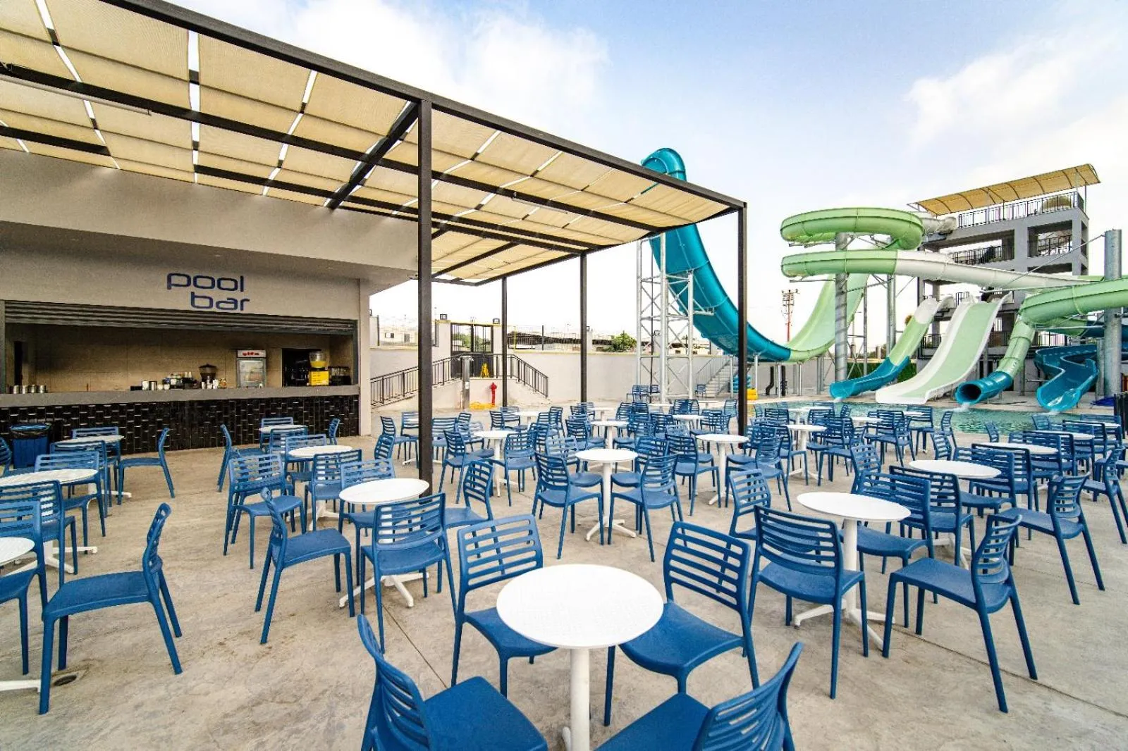 Restaurant/places to eat in SIDE MOON PALACE