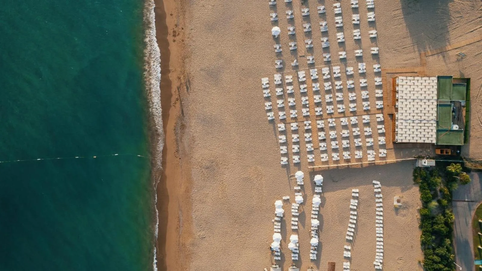 Day in SIDE MOON PALACE