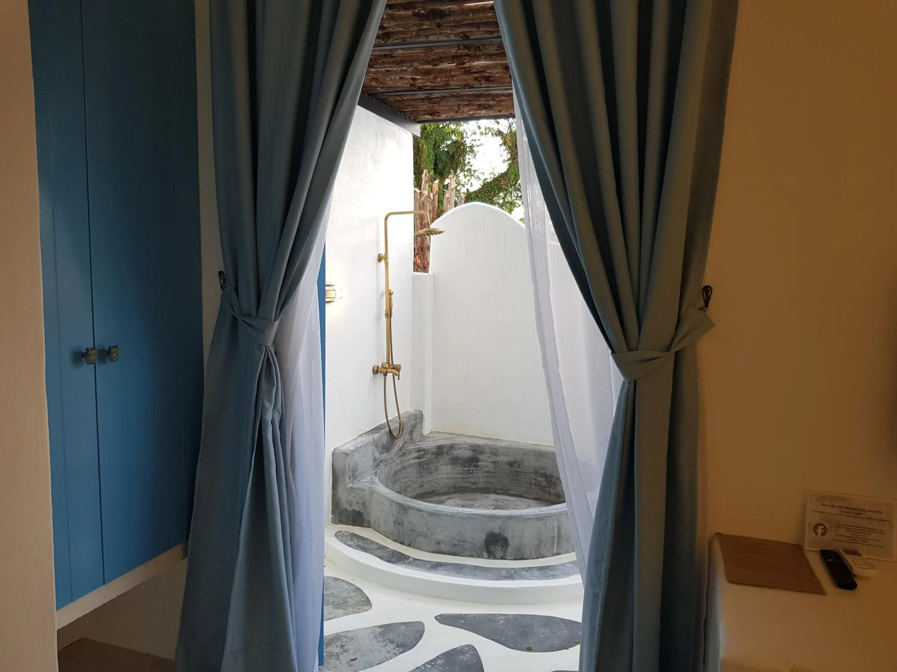 Ipoh Santorini Hideaway - Hotel Inspired