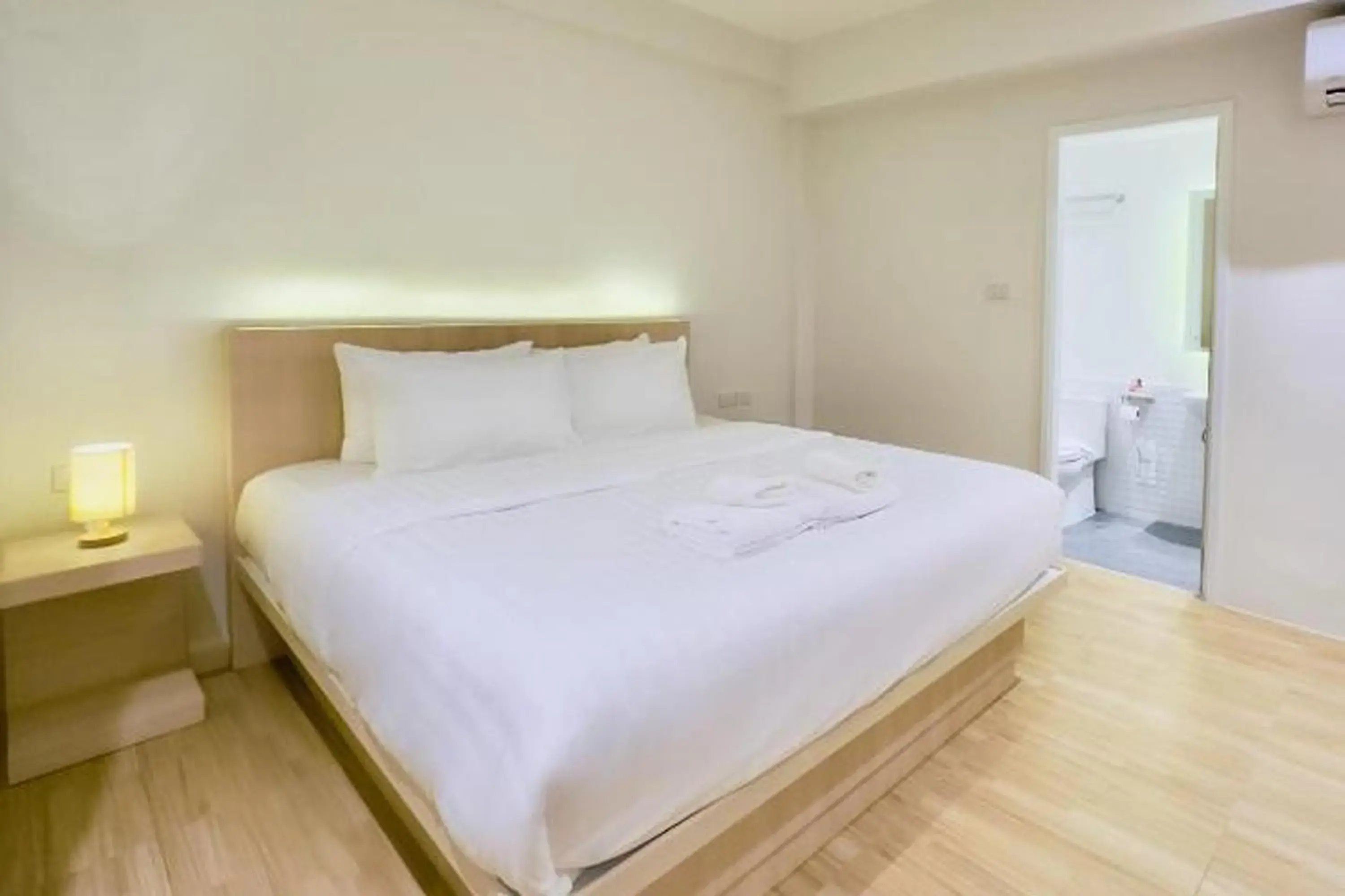 Deluxe Room in Zhennan Teabar Hotel Deluxe Room in Zhennan Teabar Hotel